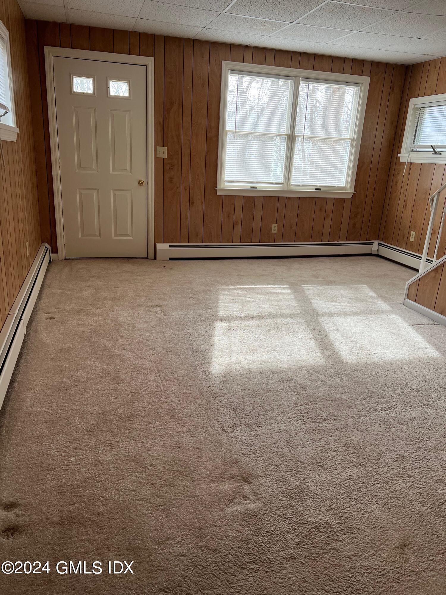 81 View Street West, Back