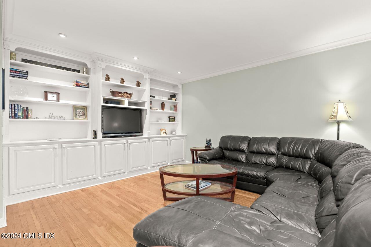 20 Church Street, B56