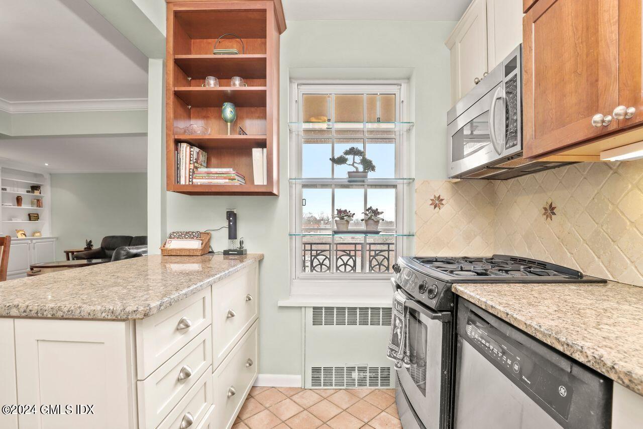 20 Church Street, B56