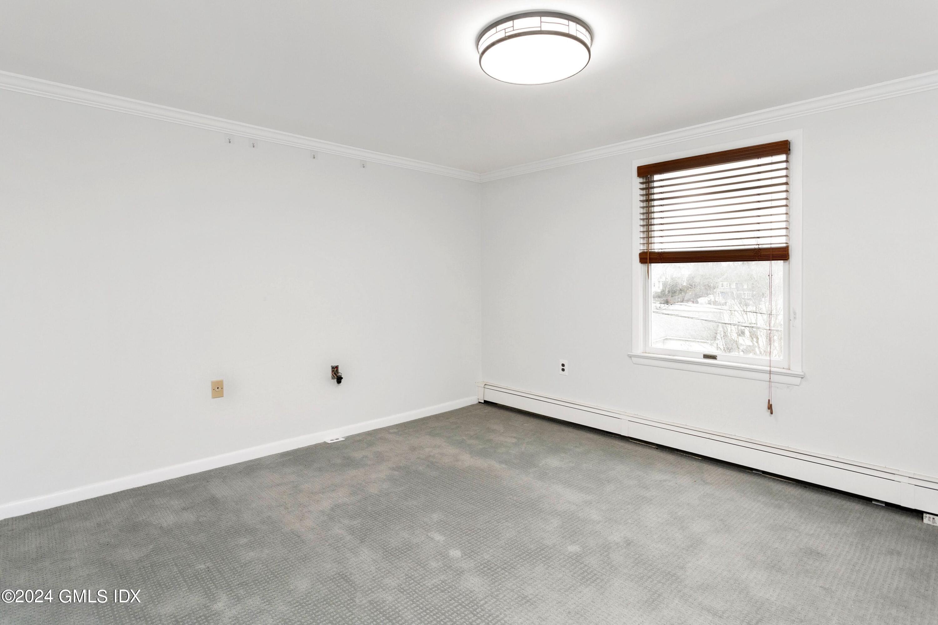 3 Old Field Point Road, 4