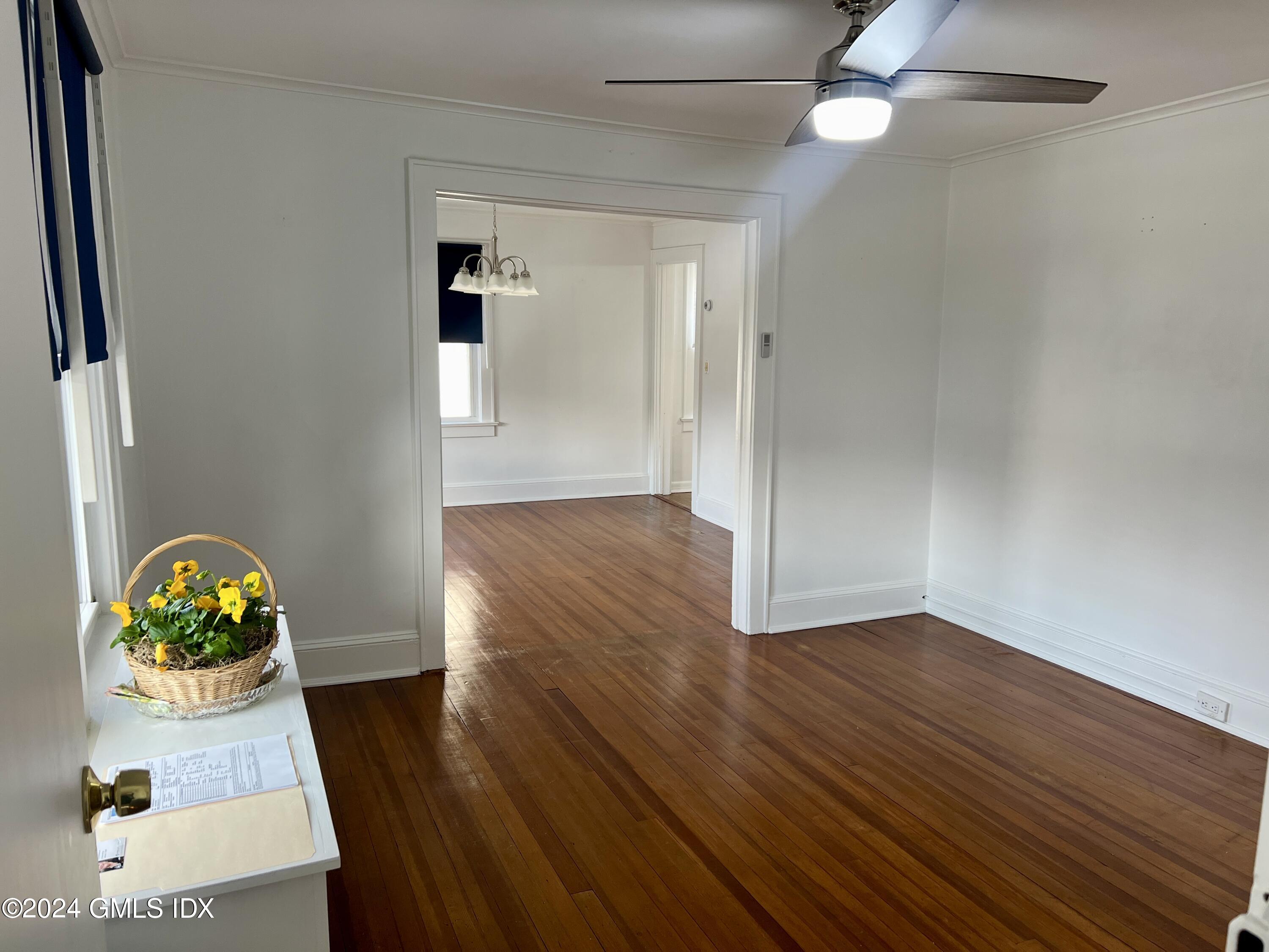 225 Hamilton Avenue, 2