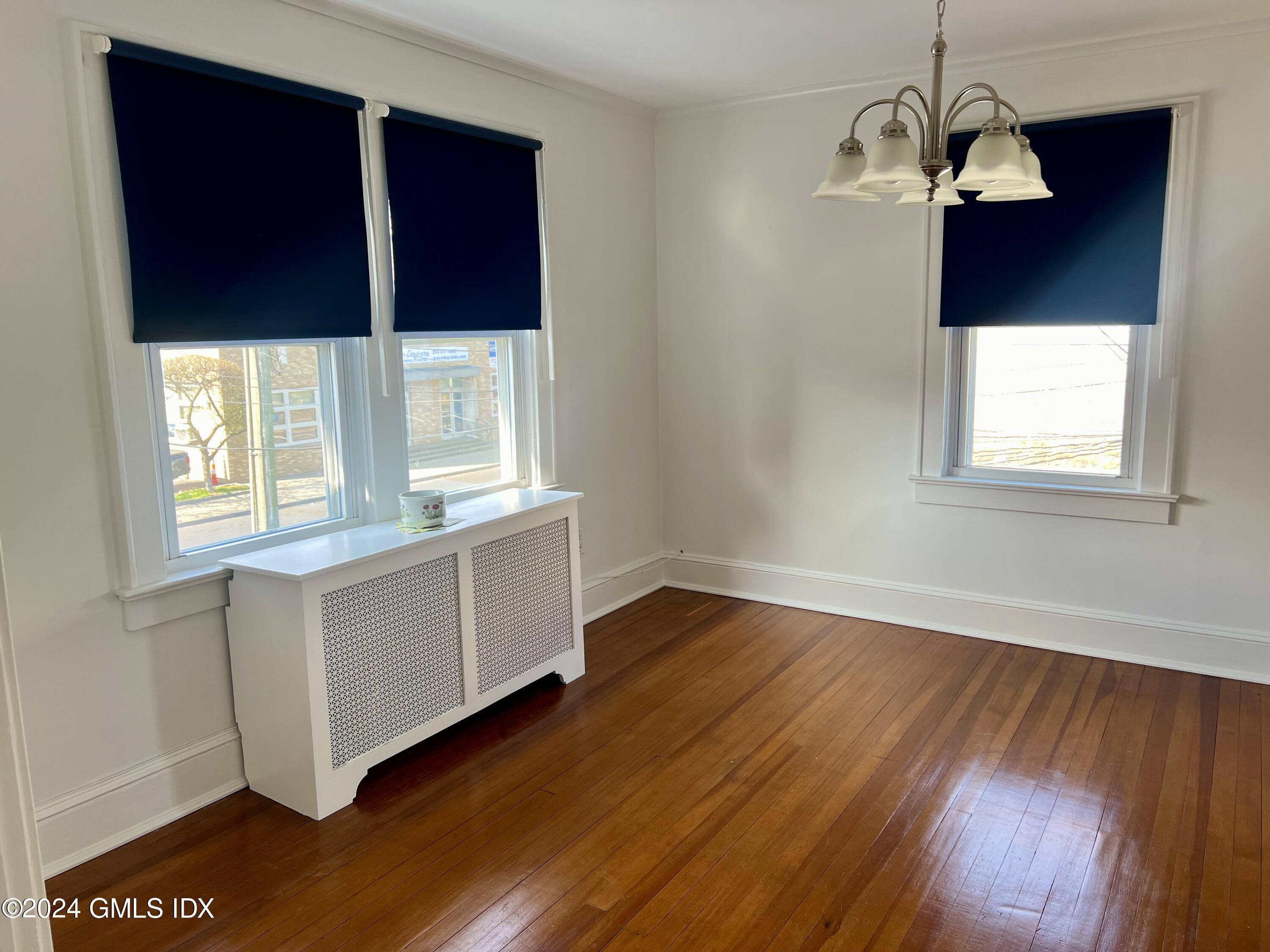 225 Hamilton Avenue, 2