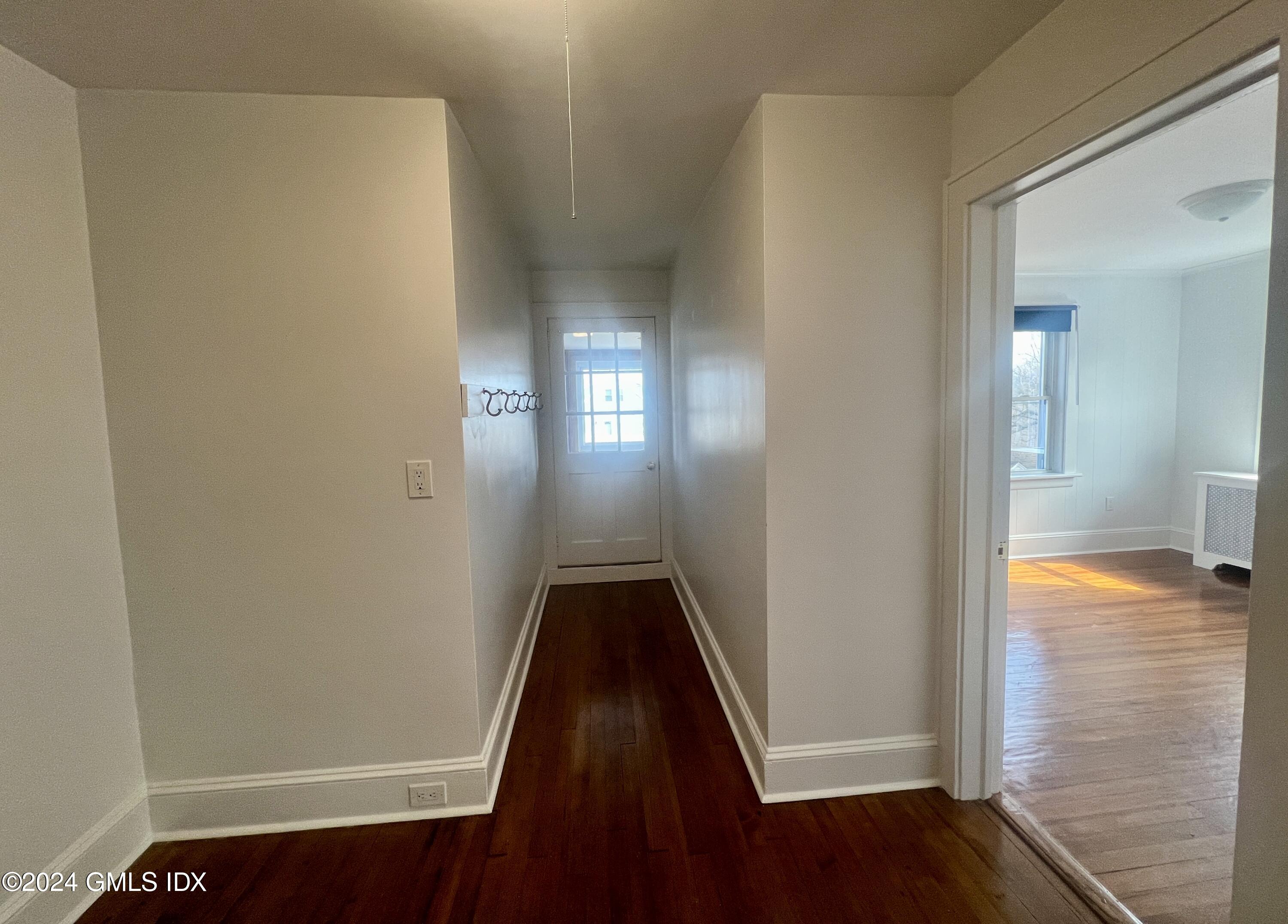 225 Hamilton Avenue, 2