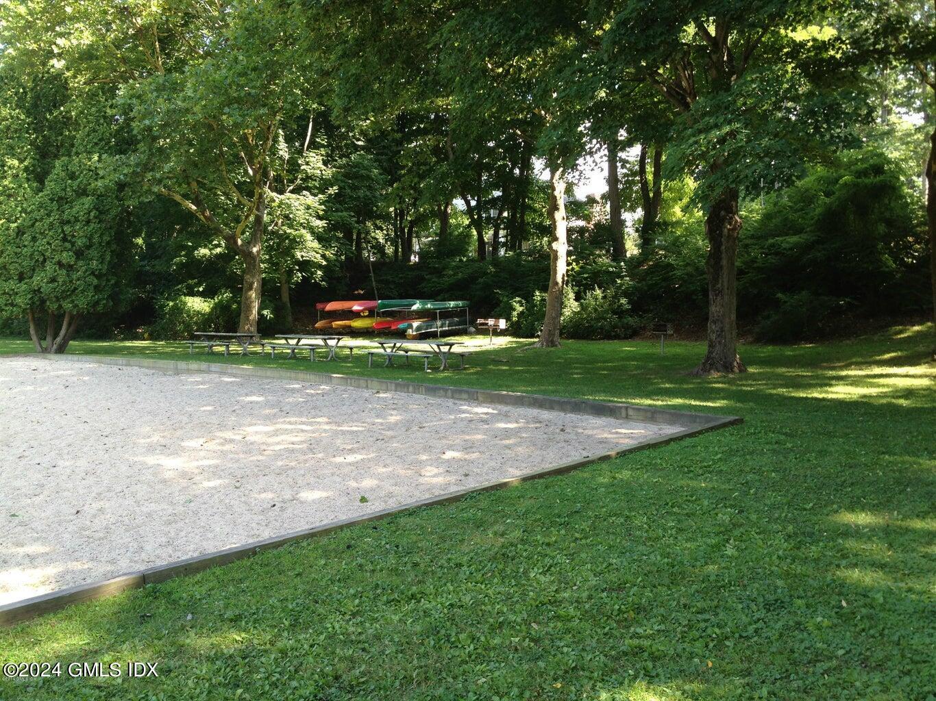 34 Loading Rock Road