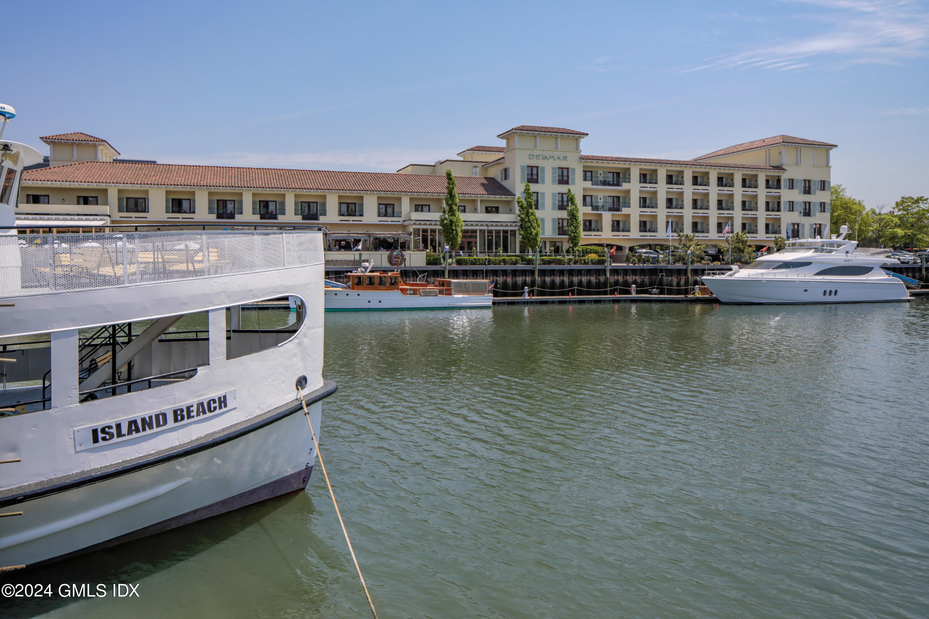 54 Greenwich Avenue Unit: 3rd Floor