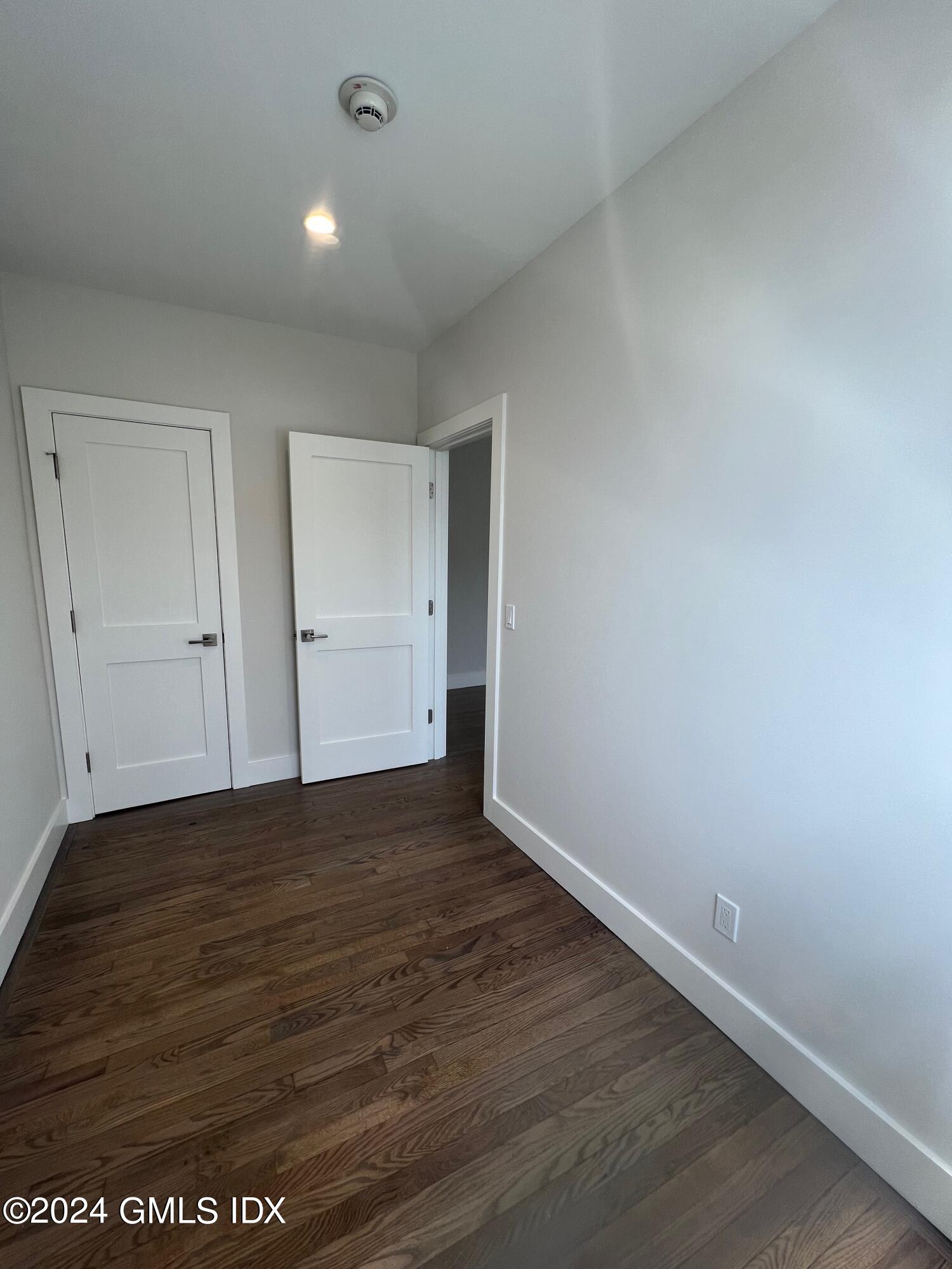 54 Greenwich Avenue Unit: 3rd Floor