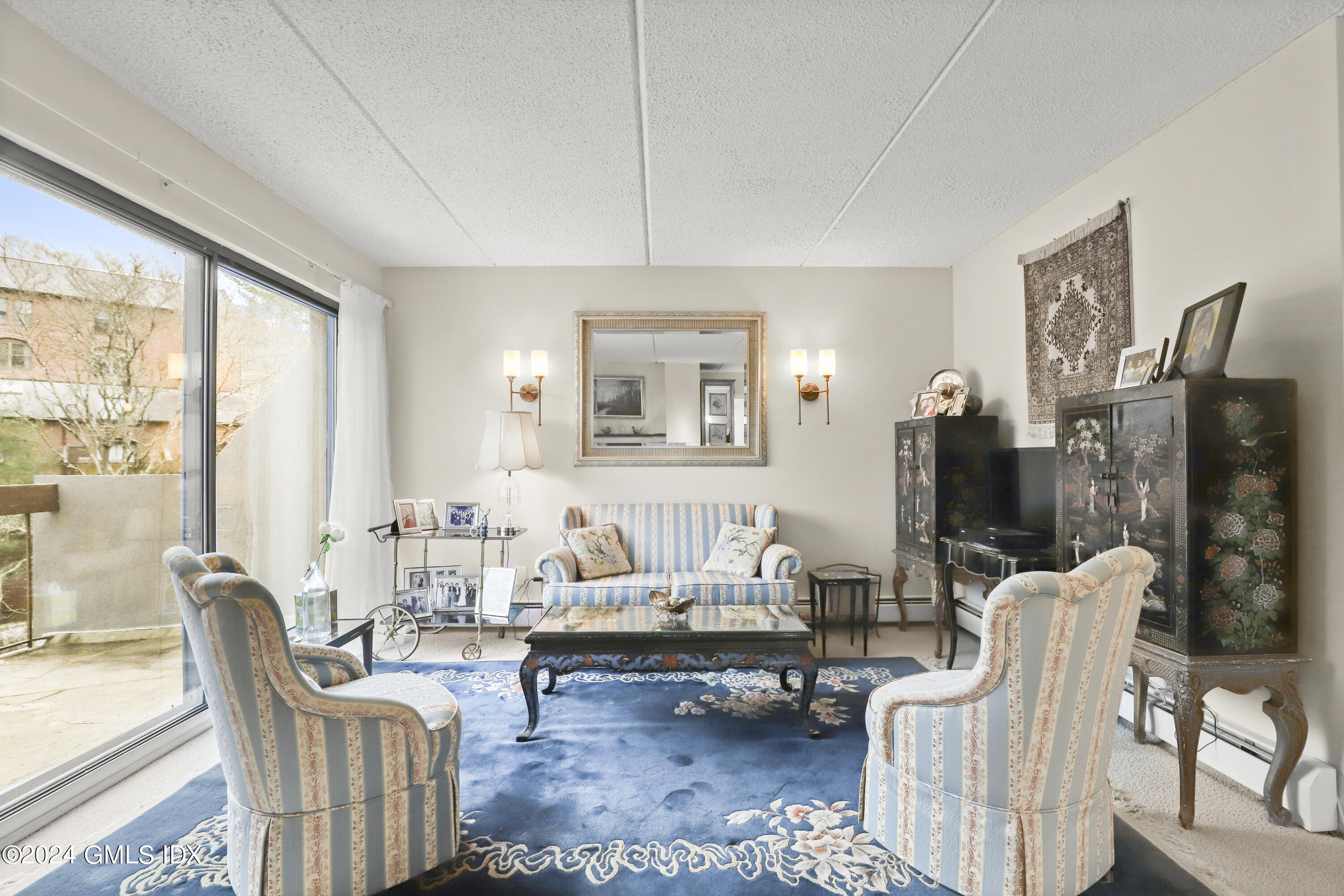 12 Glenville Street, 102