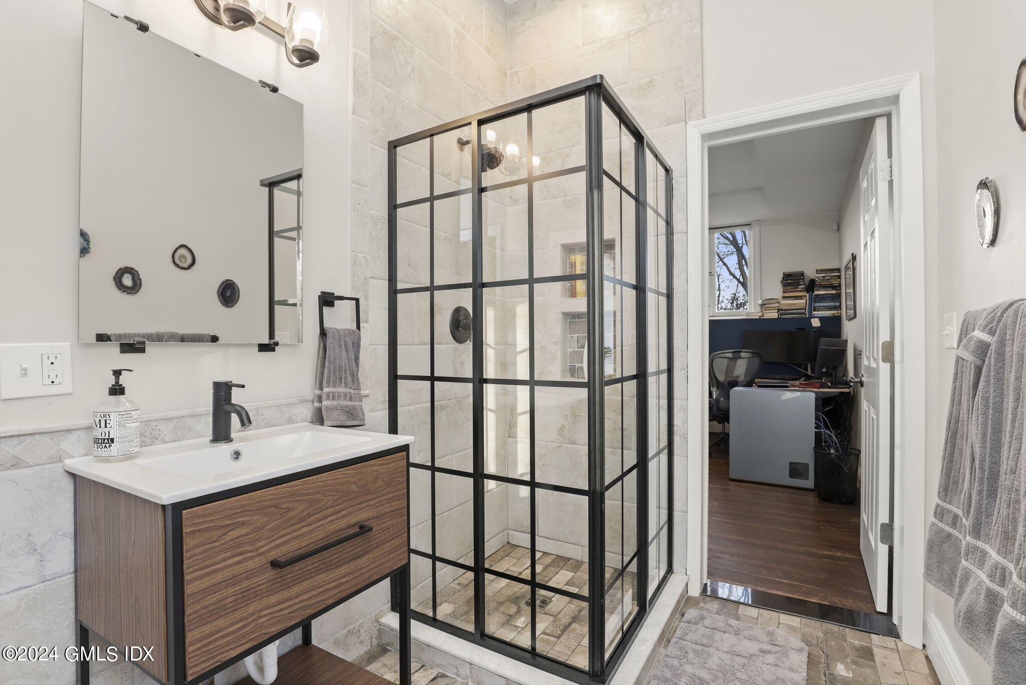 442 Riversville Road