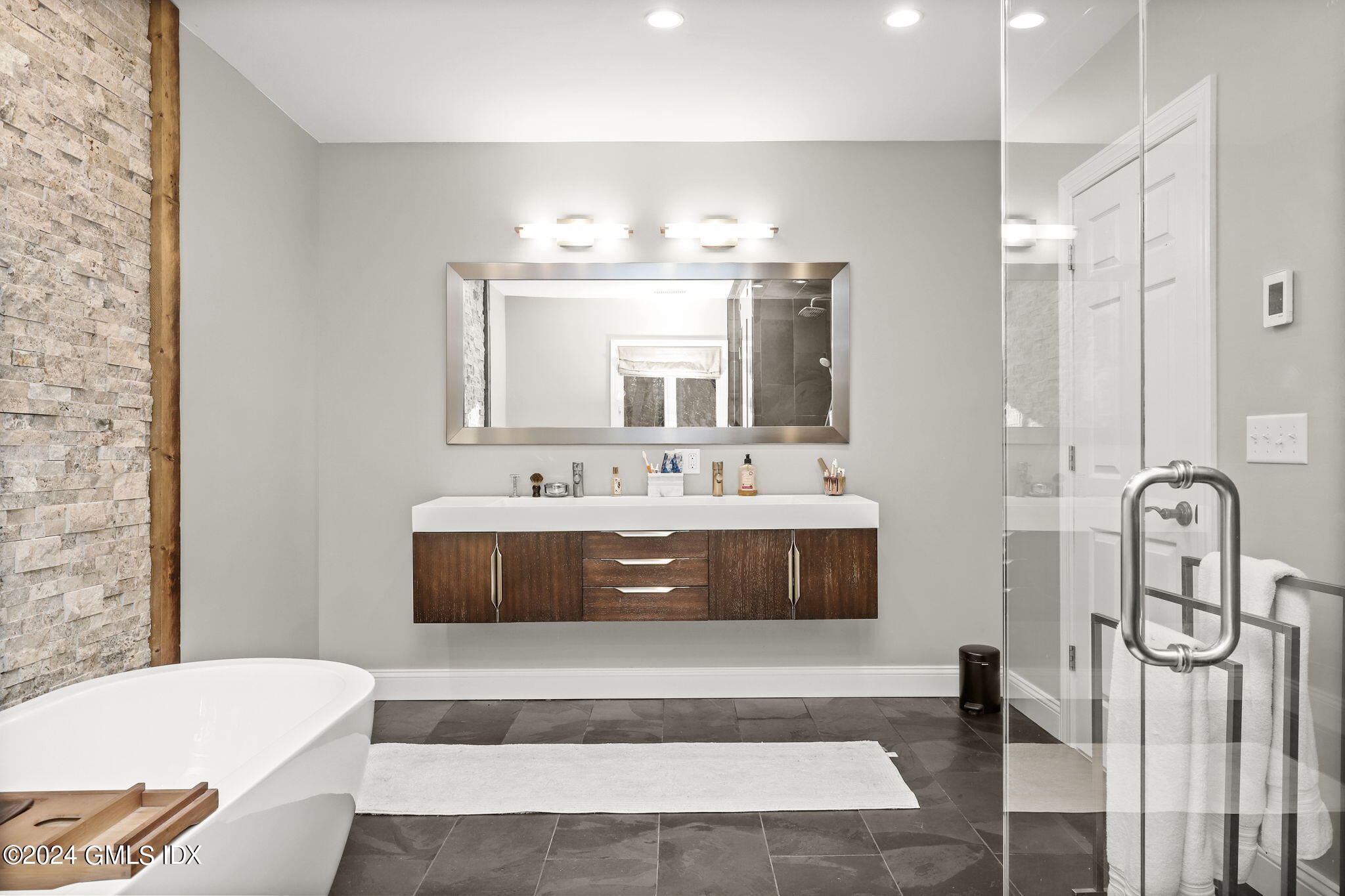 442 Riversville Road