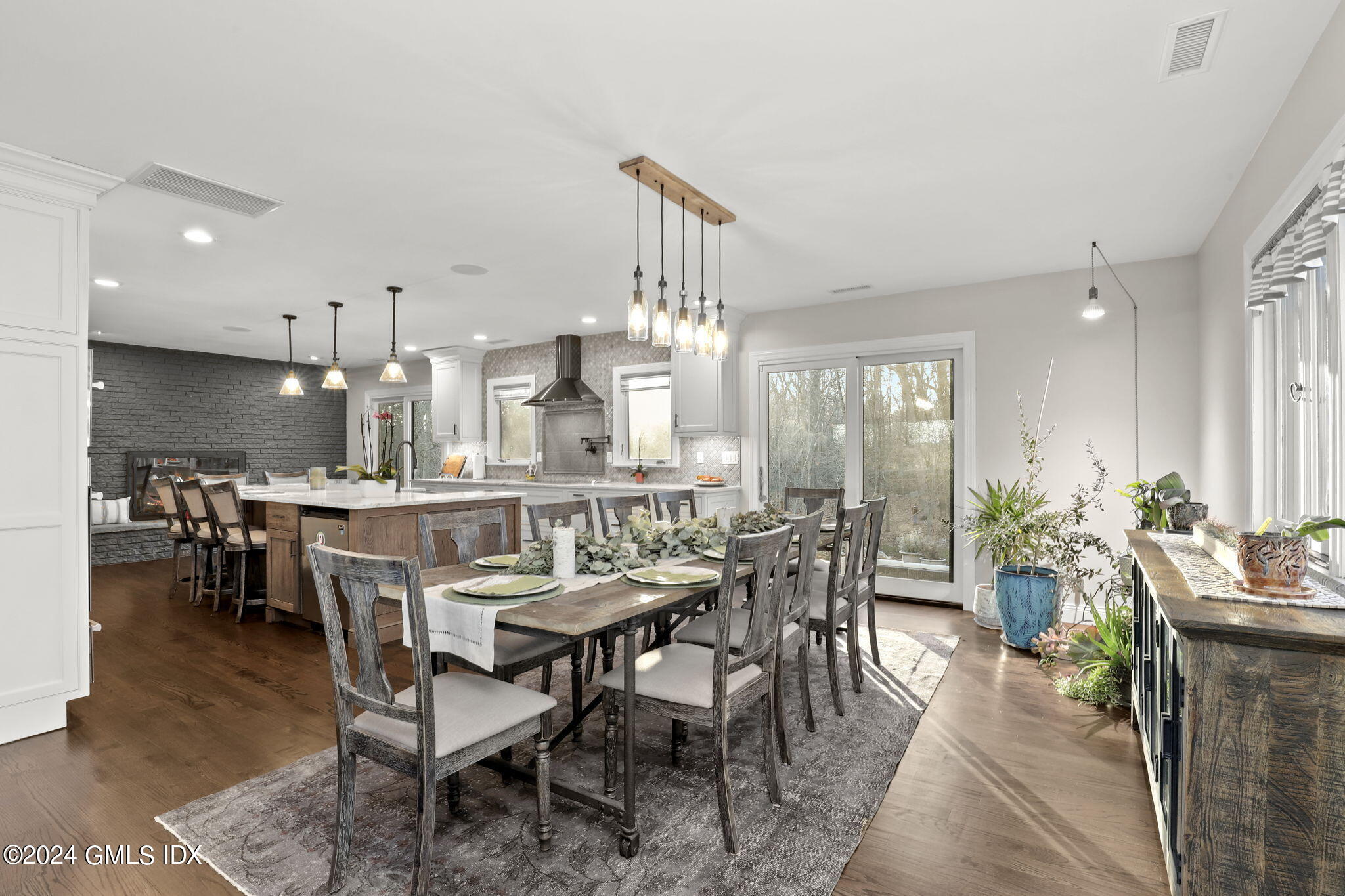 442 Riversville Road