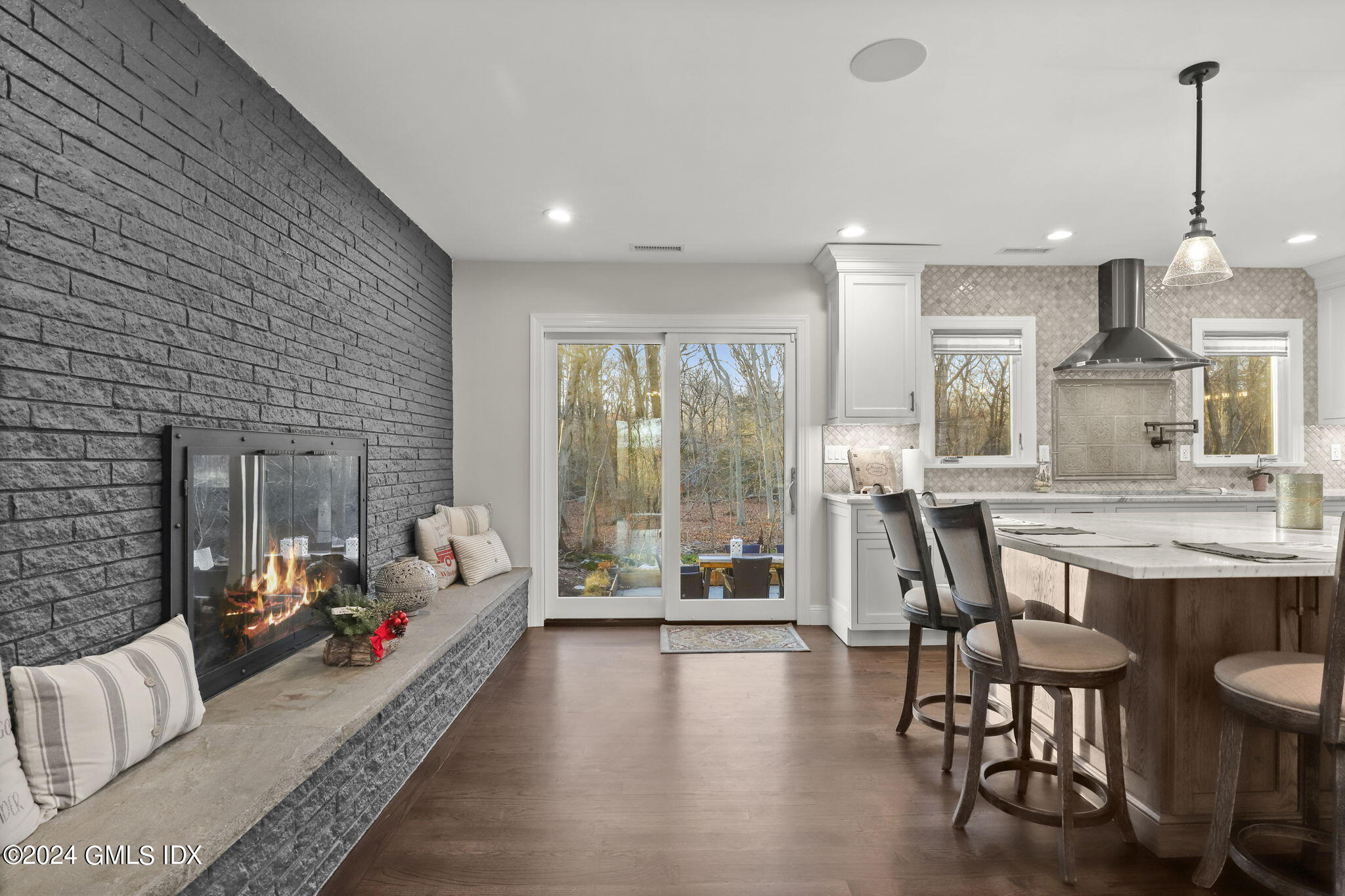 442 Riversville Road