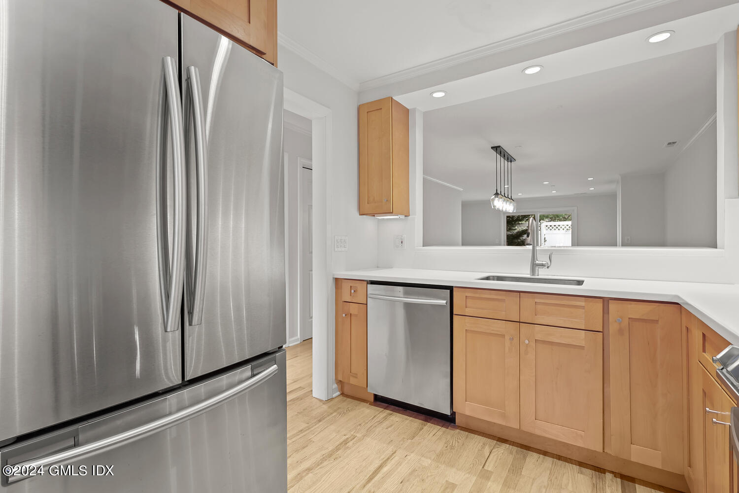 51 Forest Avenue, 80