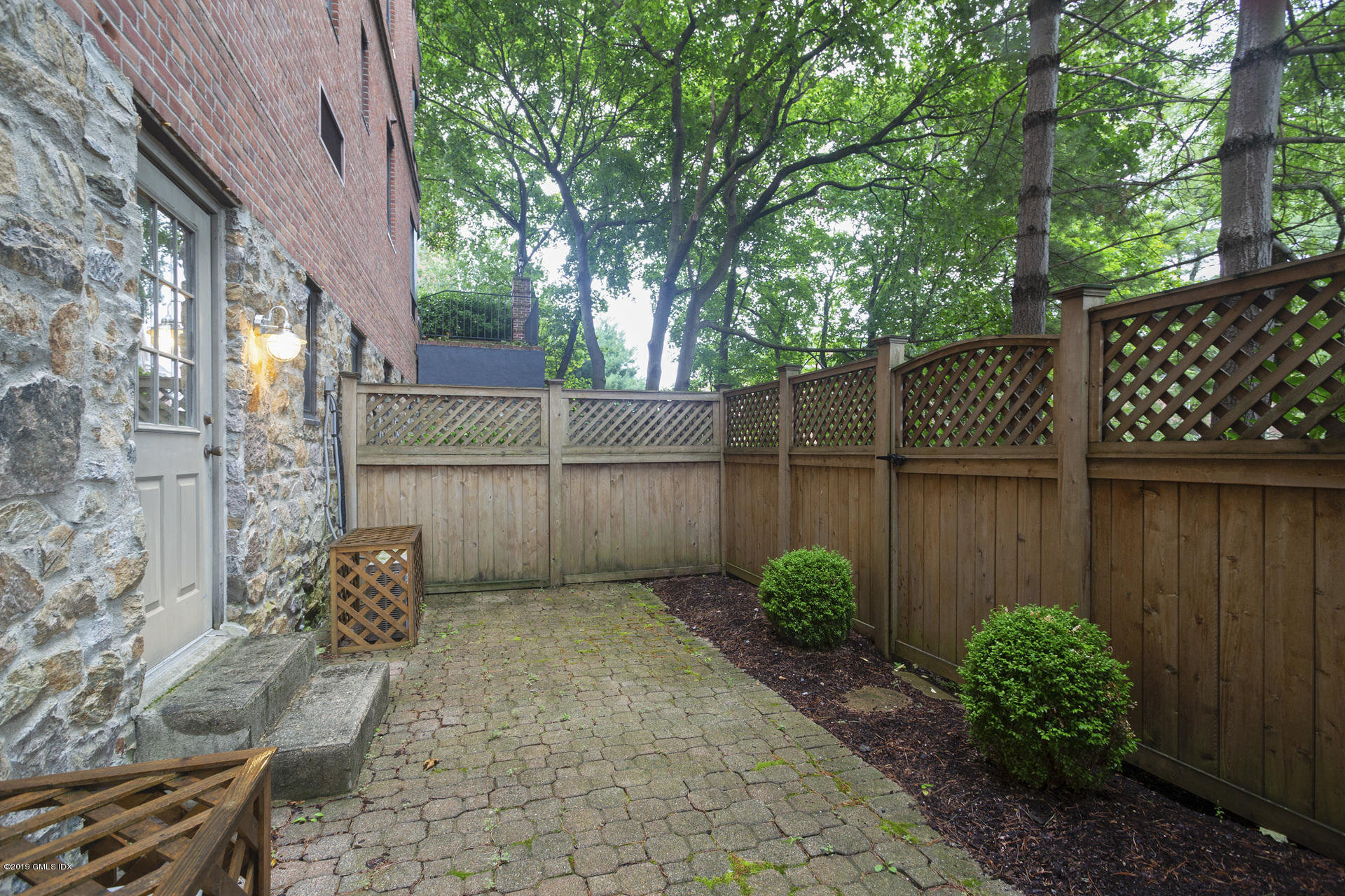 15 Lafayette Court, 1B