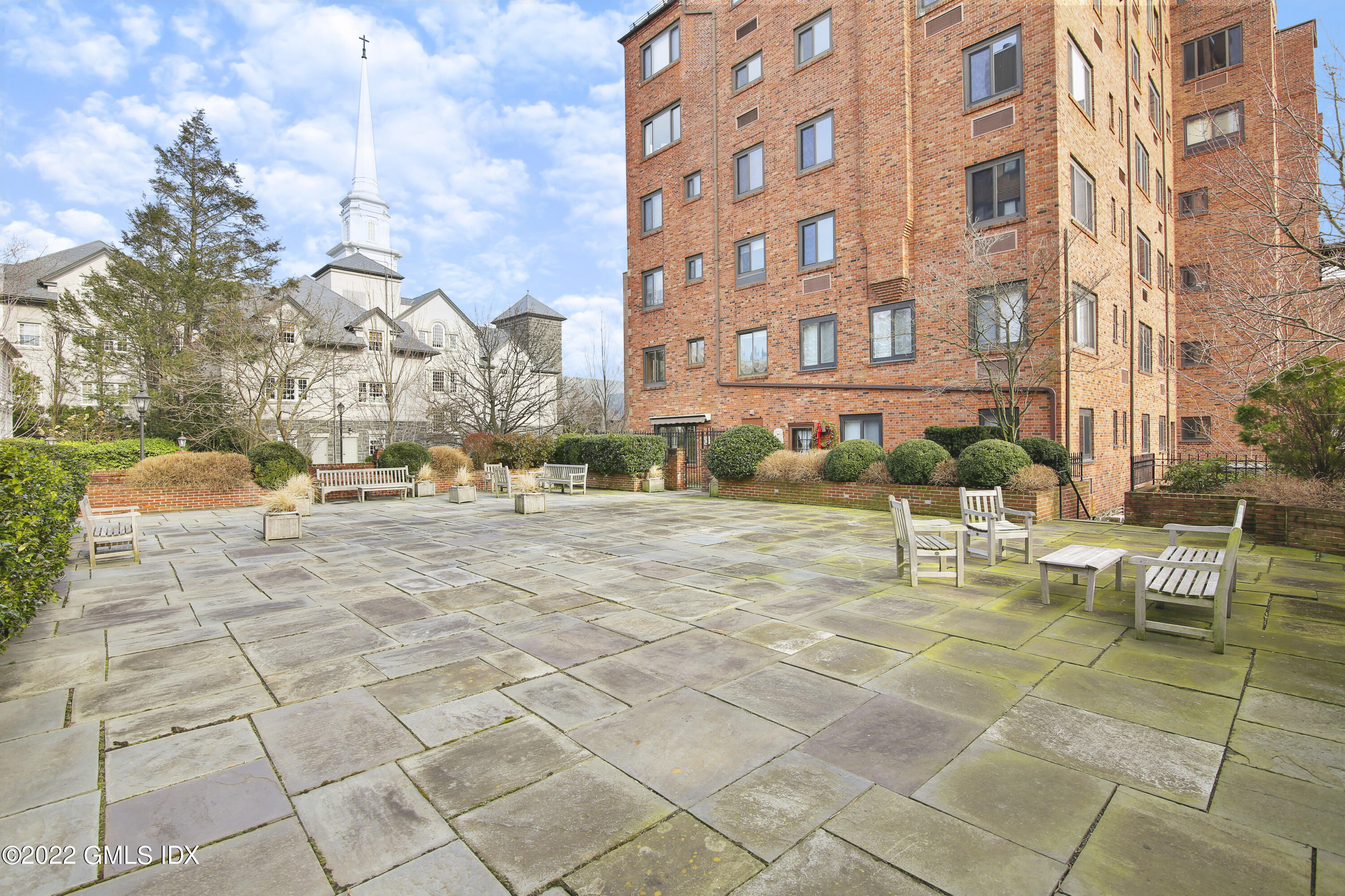 15 Lafayette Court, 1B