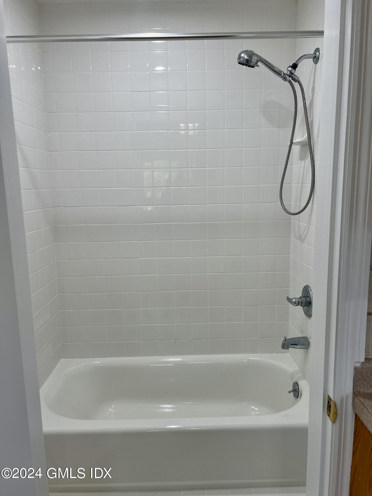 87 N Water Street, 2