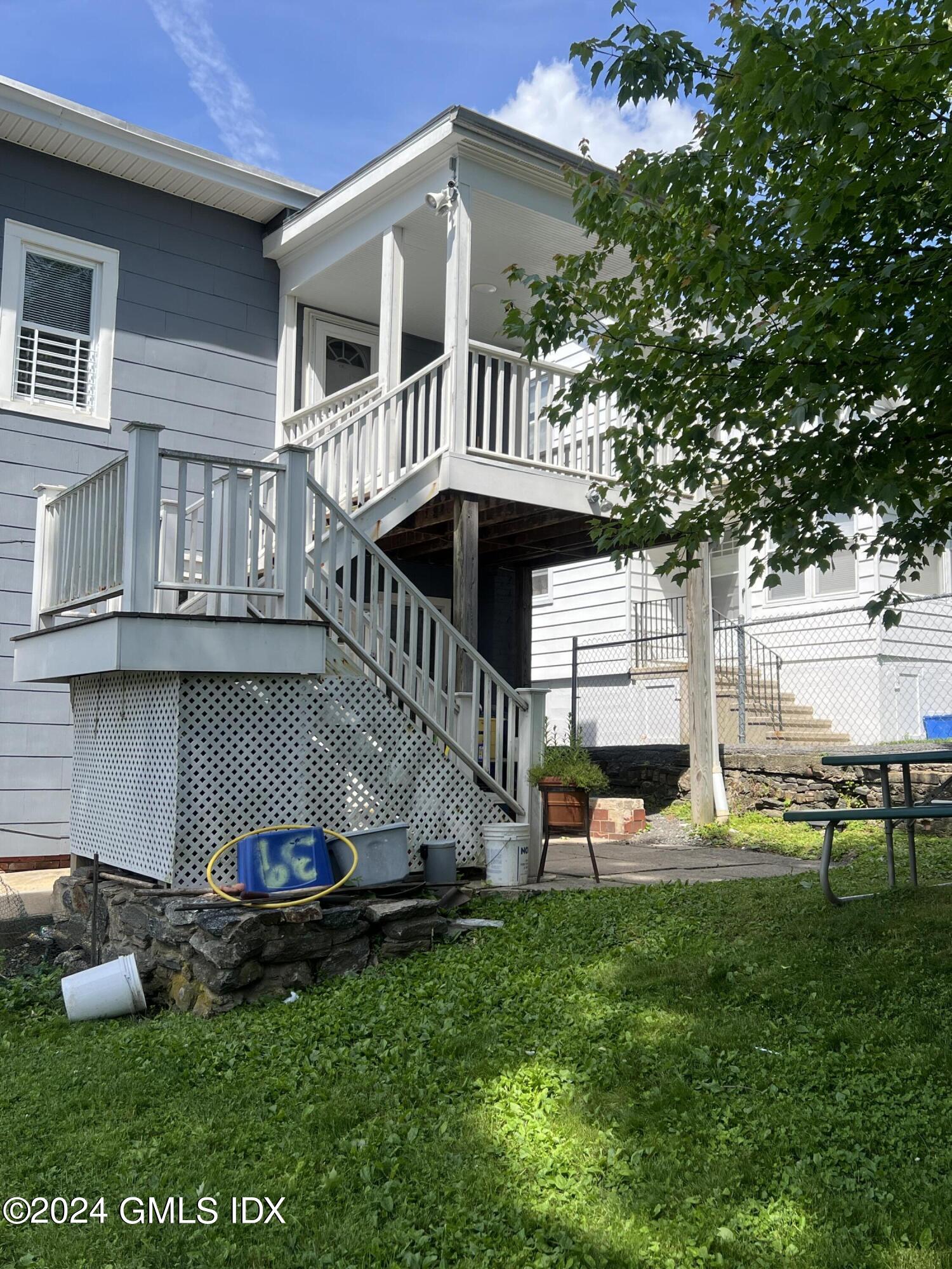 87 N Water Street, 2