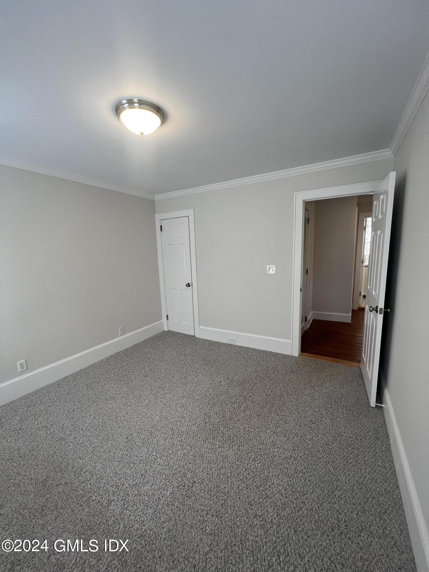 225 Hamilton Avenue, 1