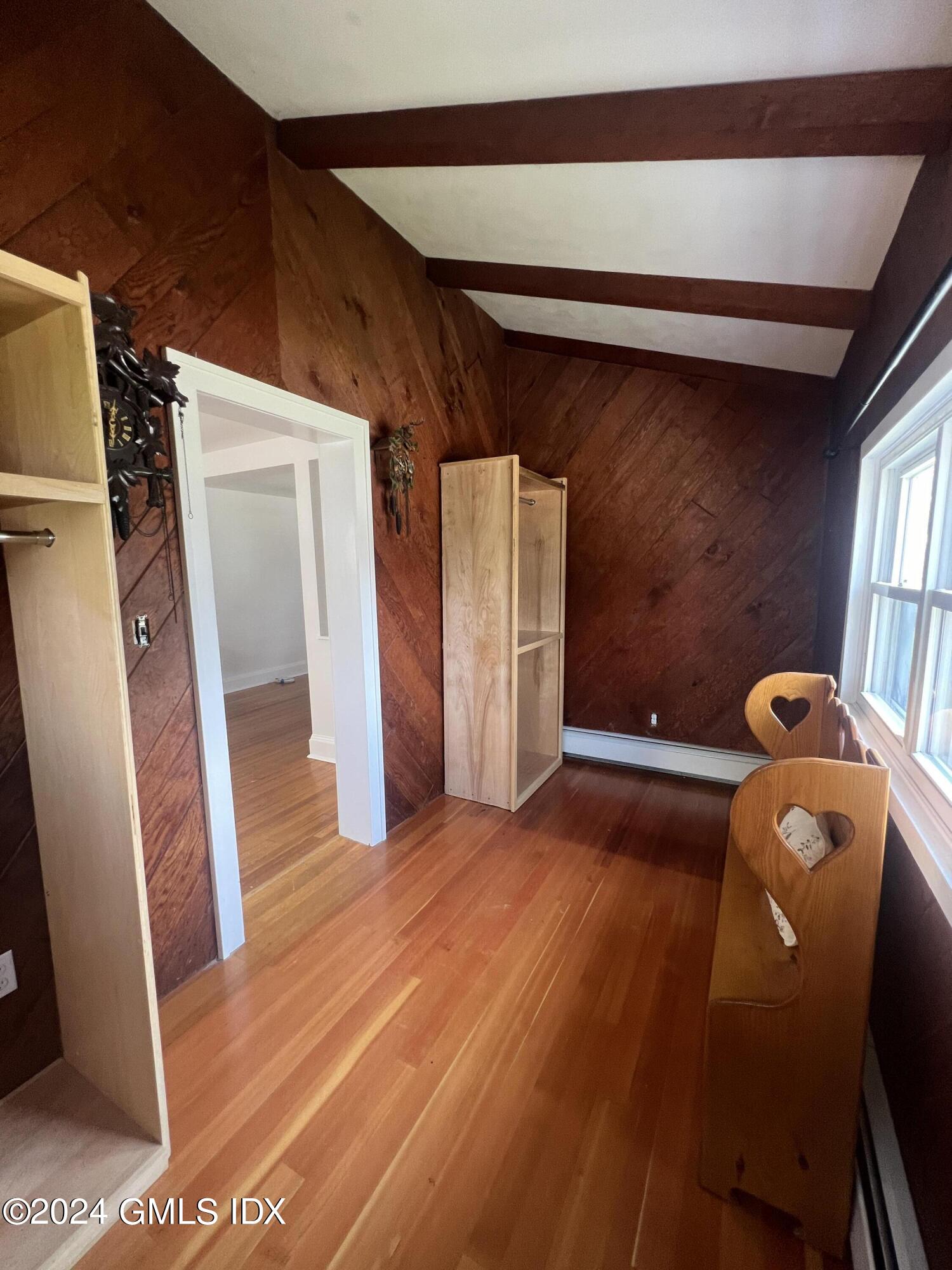 225 Hamilton Avenue, 1