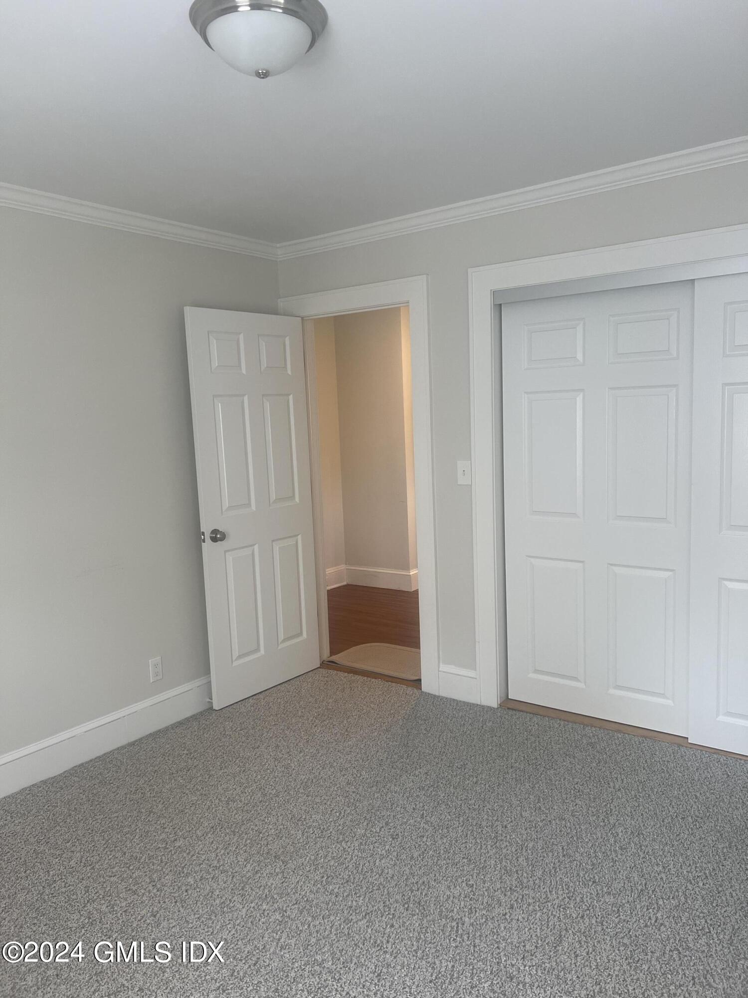 225 Hamilton Avenue, 1