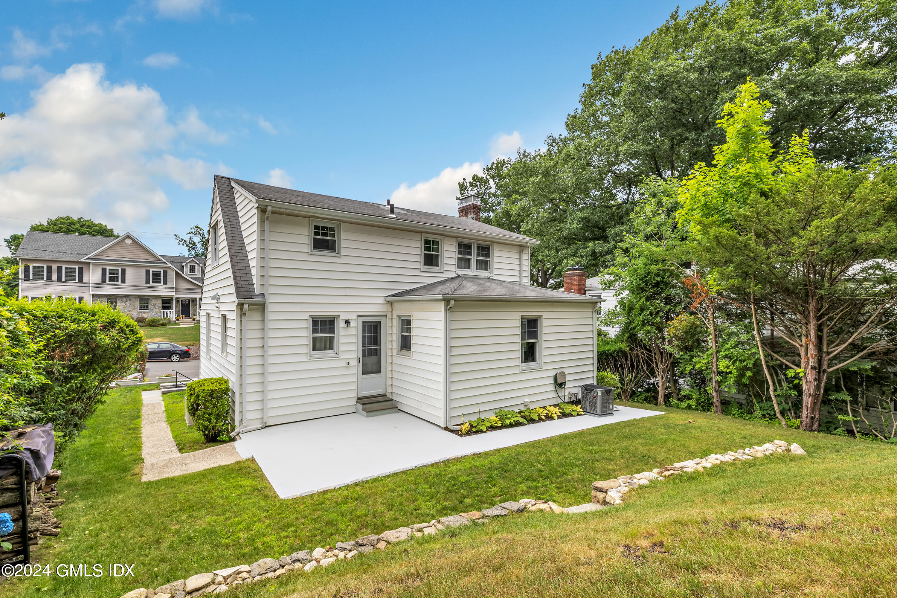 7 Hoover Road
