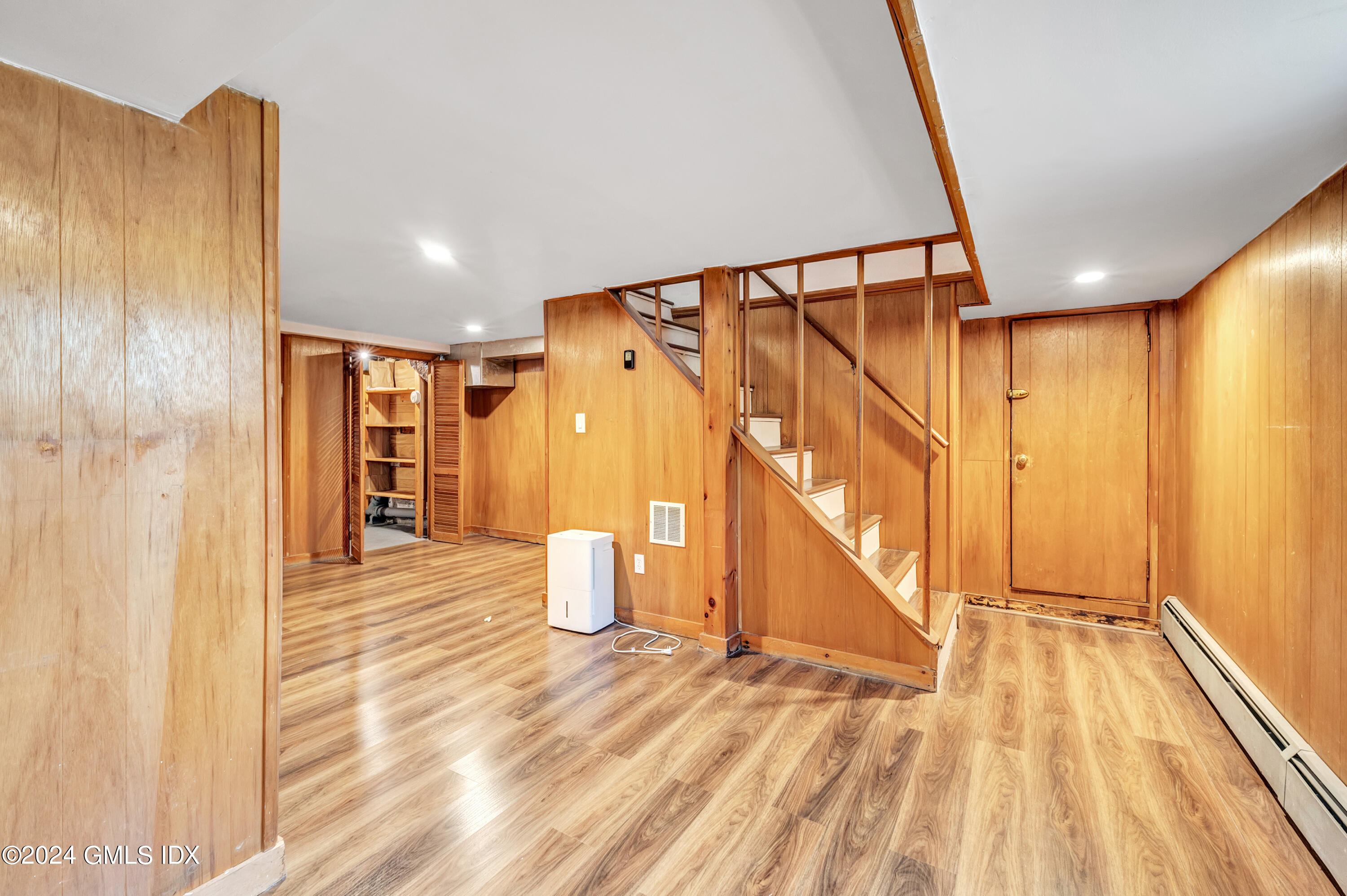 7 Hoover Road