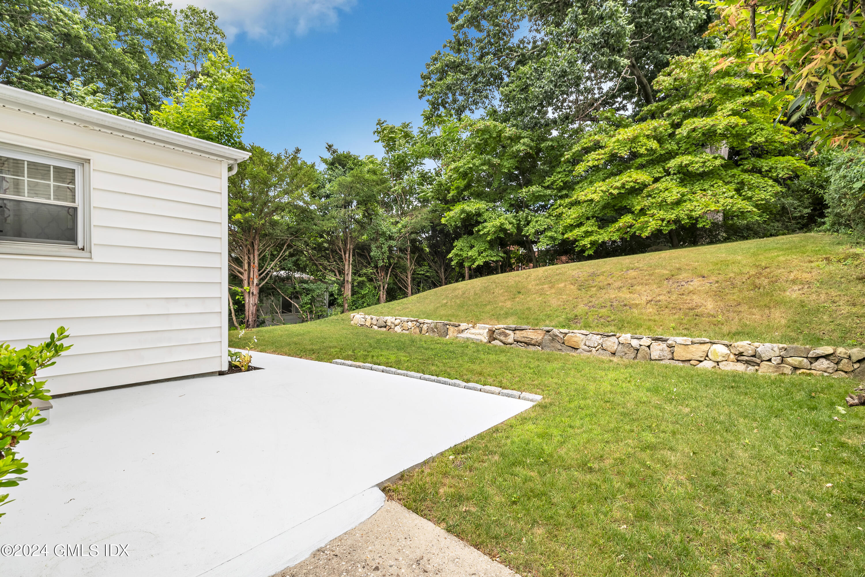 7 Hoover Road