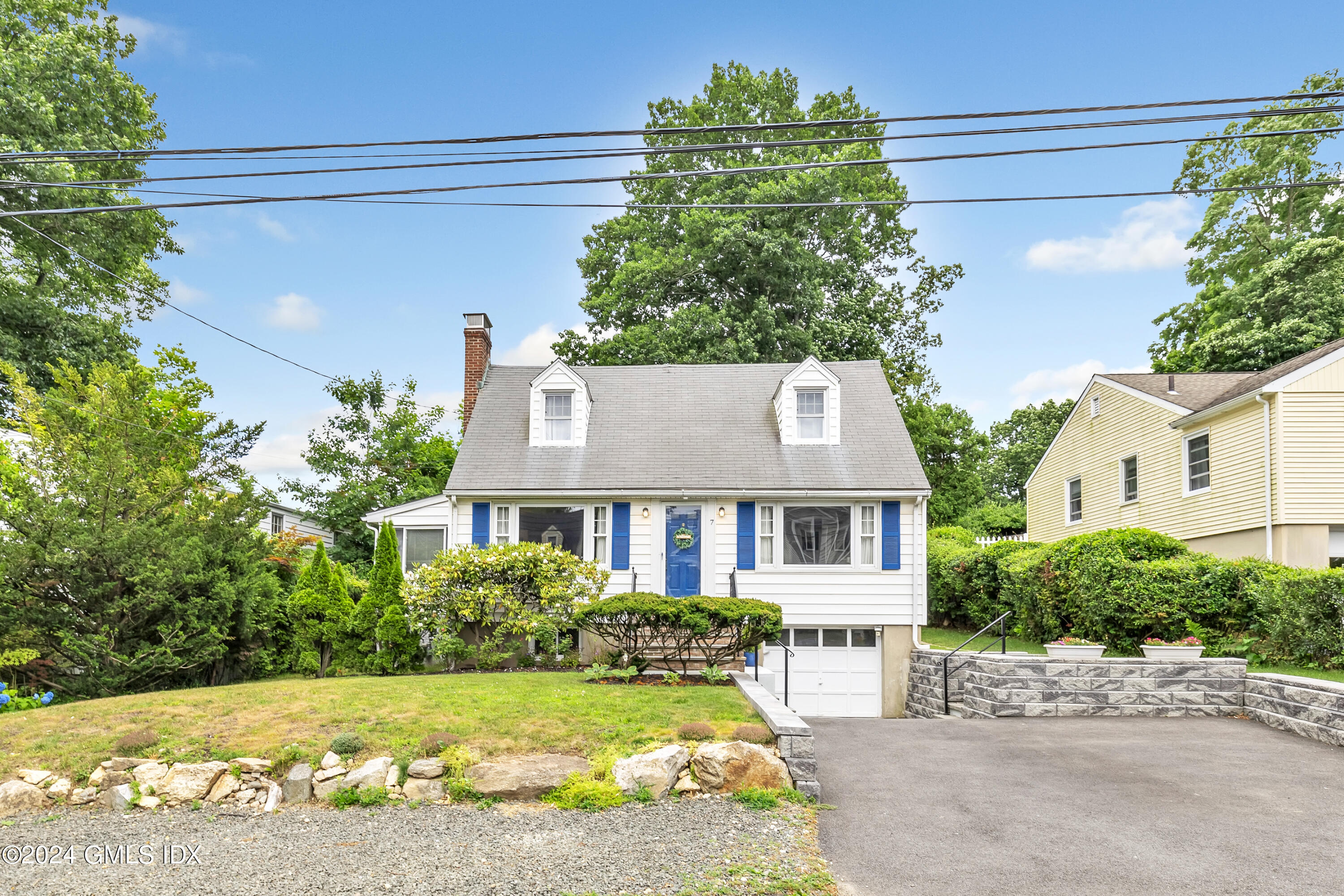 7 Hoover Road