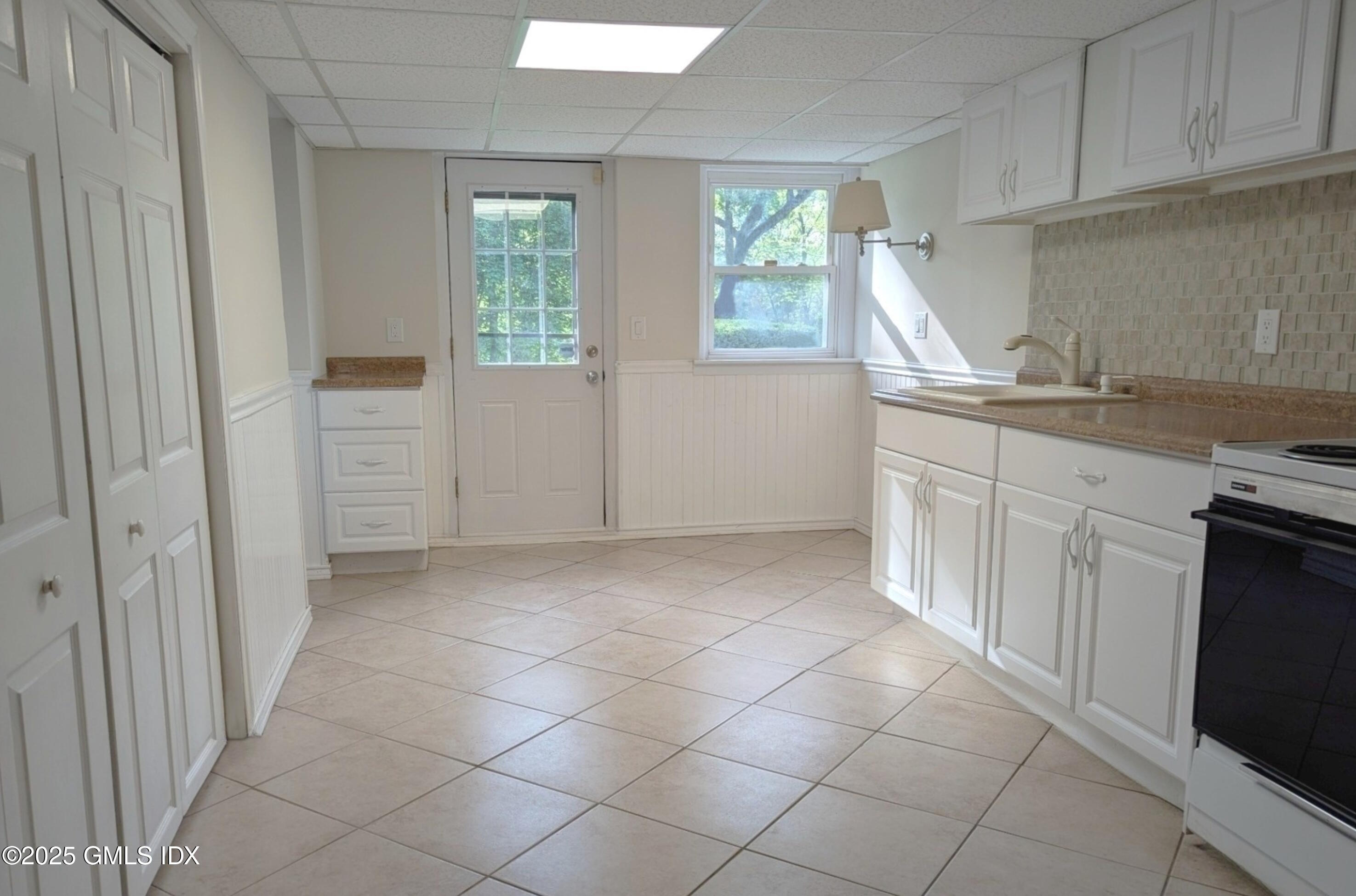 53 Stonehedge Drive South