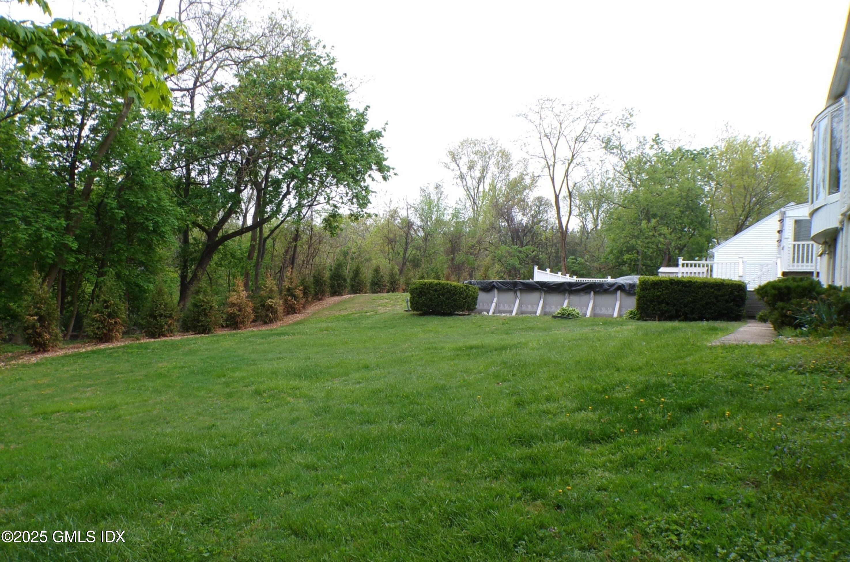 53 Stonehedge Drive South