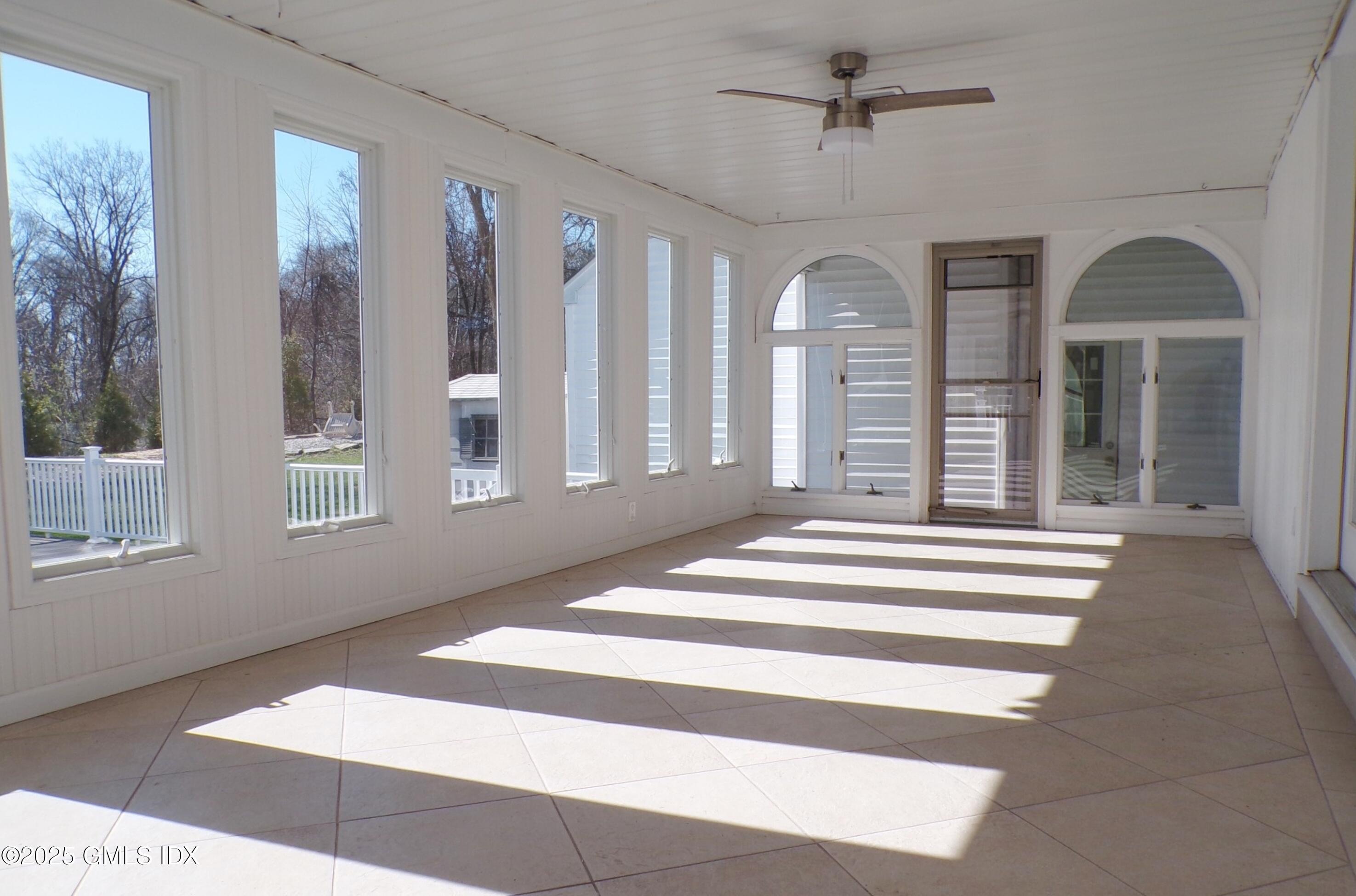 53 Stonehedge Drive South