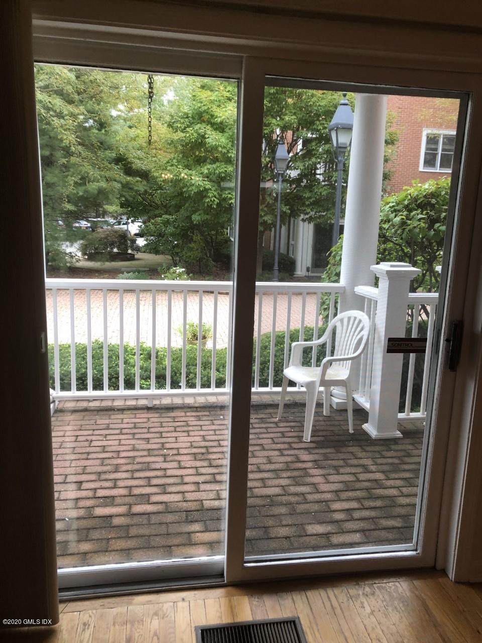 51 Forest Avenue, 19