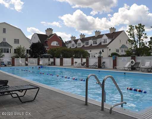 51 Forest Avenue, 19