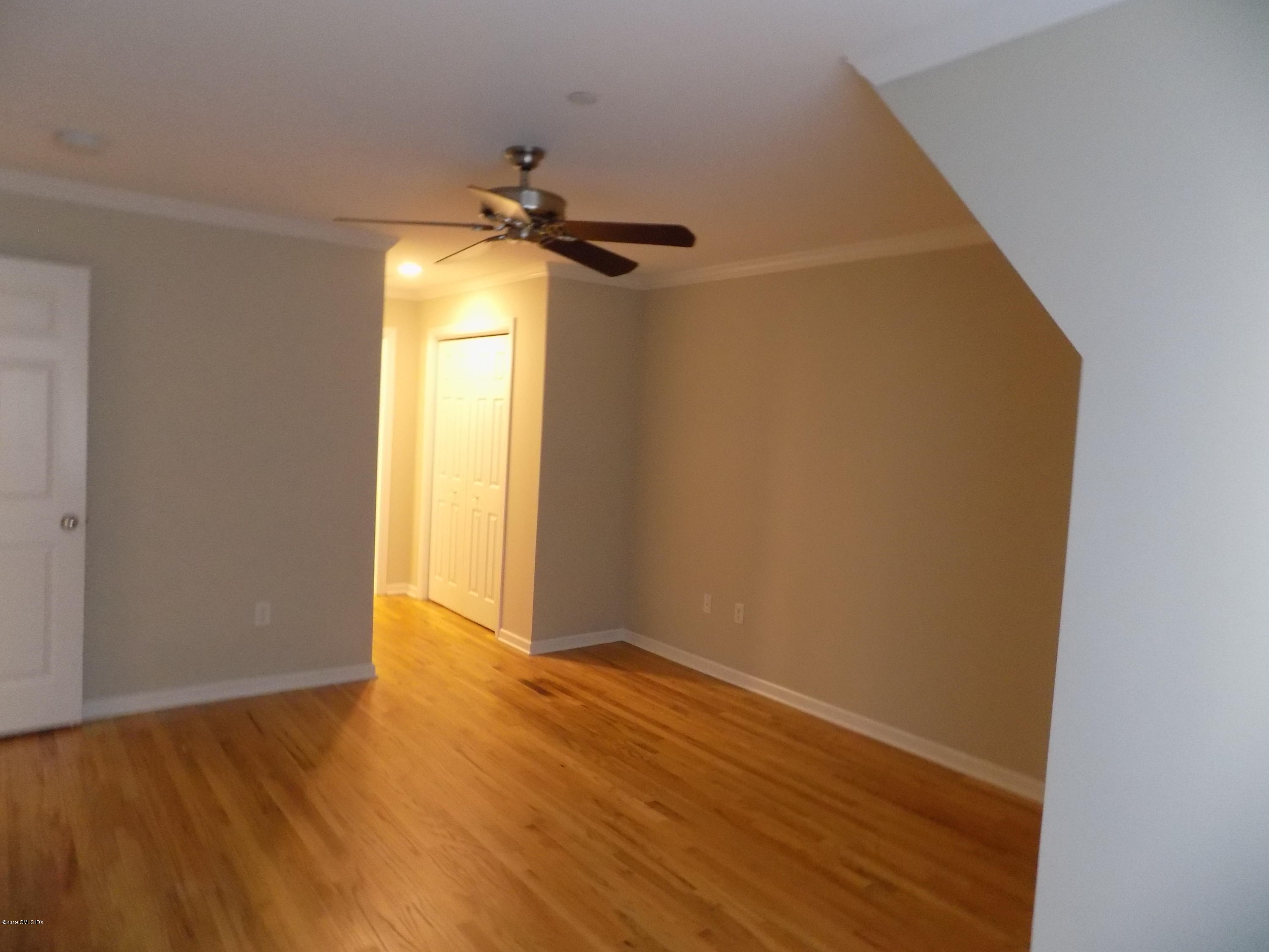 51 Forest Avenue, 66