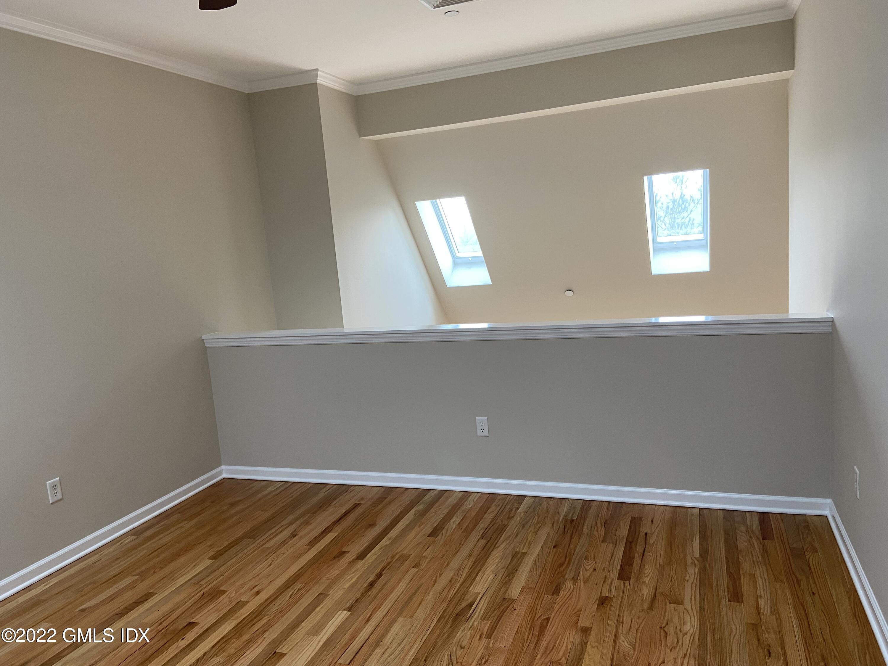 51 Forest Avenue, 66