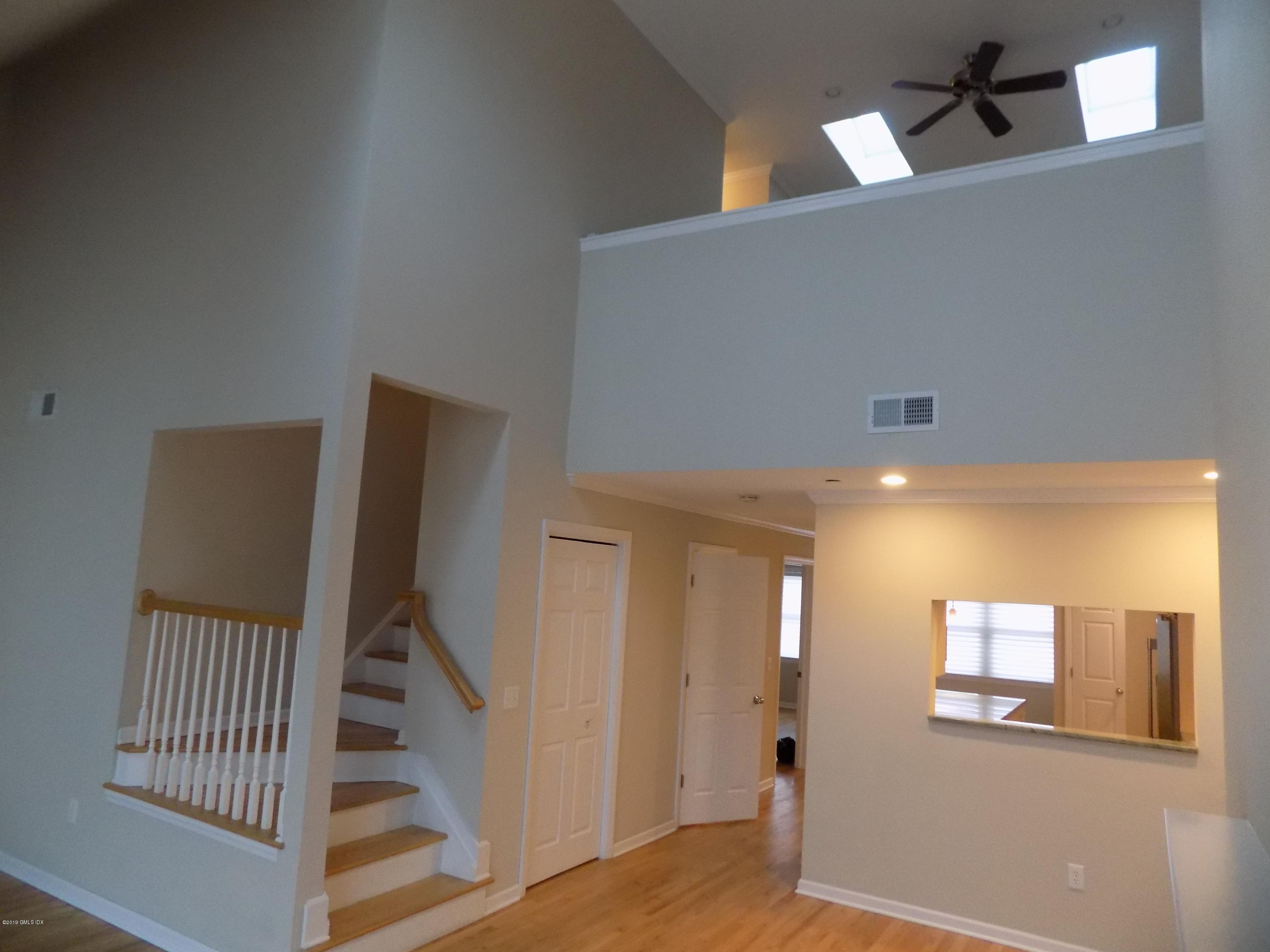 51 Forest Avenue, 66