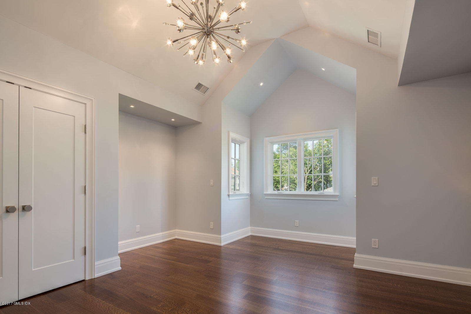 111 Mason Street, 2B