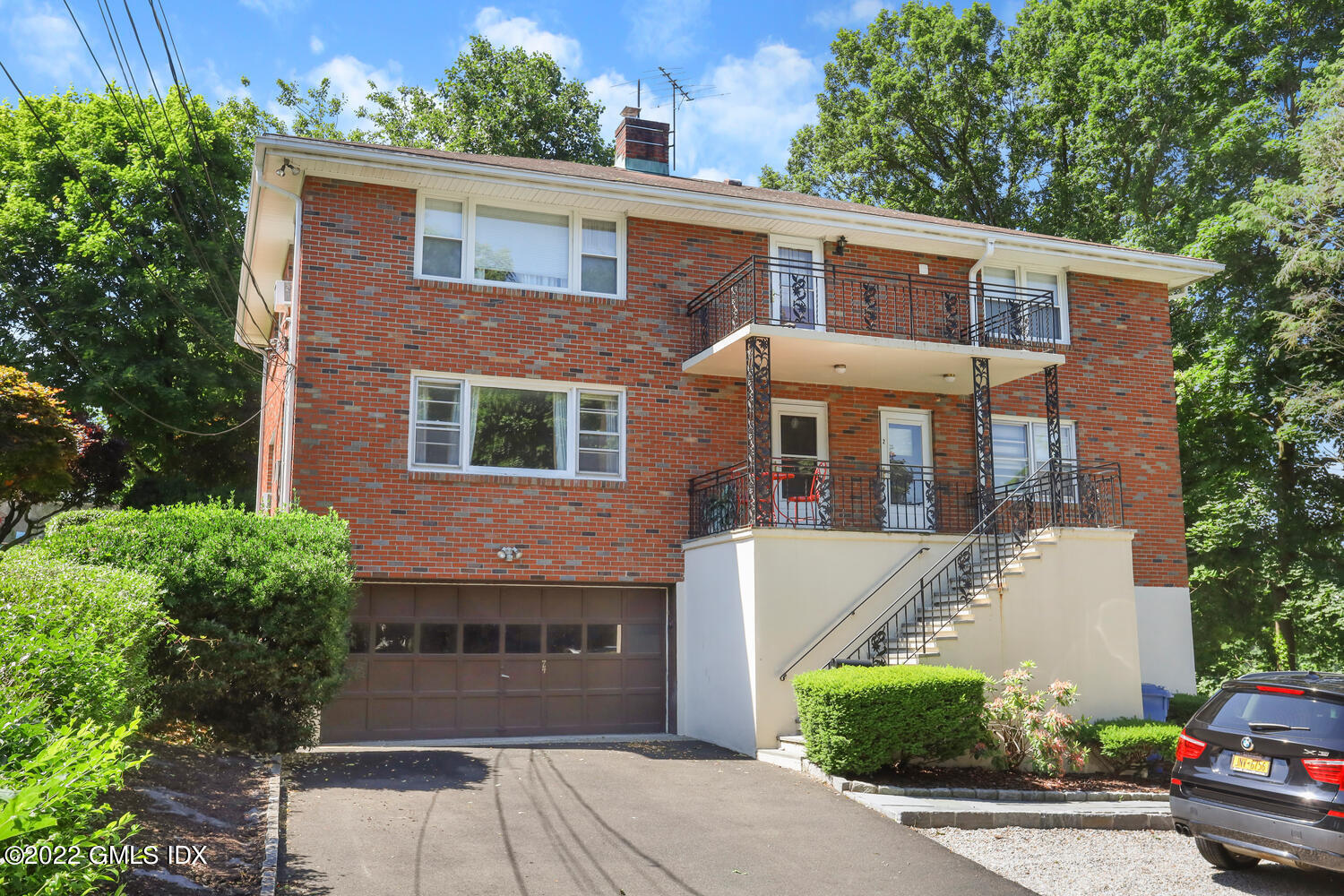 74 Byram Terrace Drive, 1