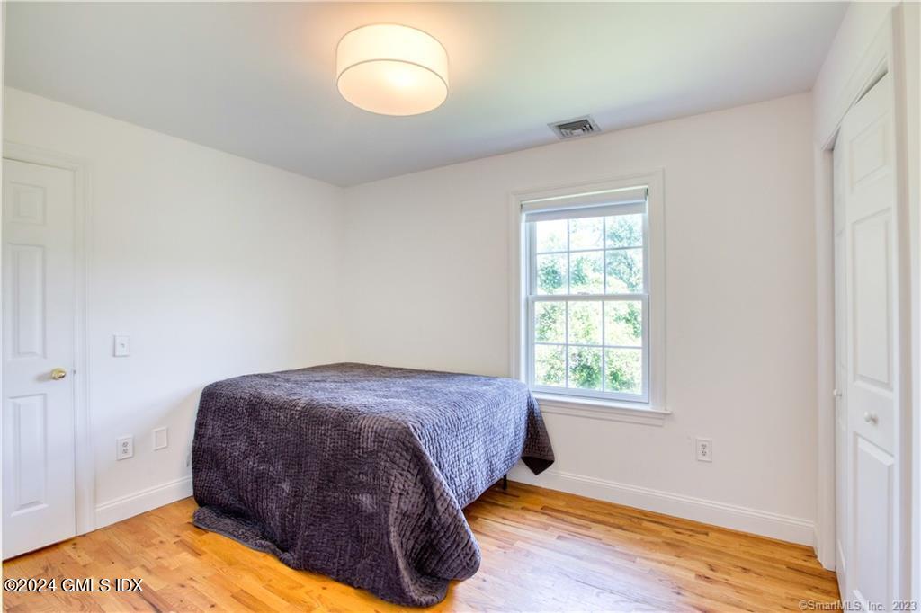 22 Hollow Wood Lane, A