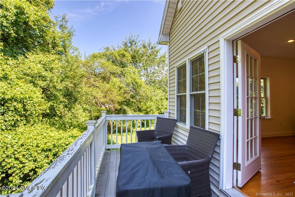 22 Hollow Wood Lane, A