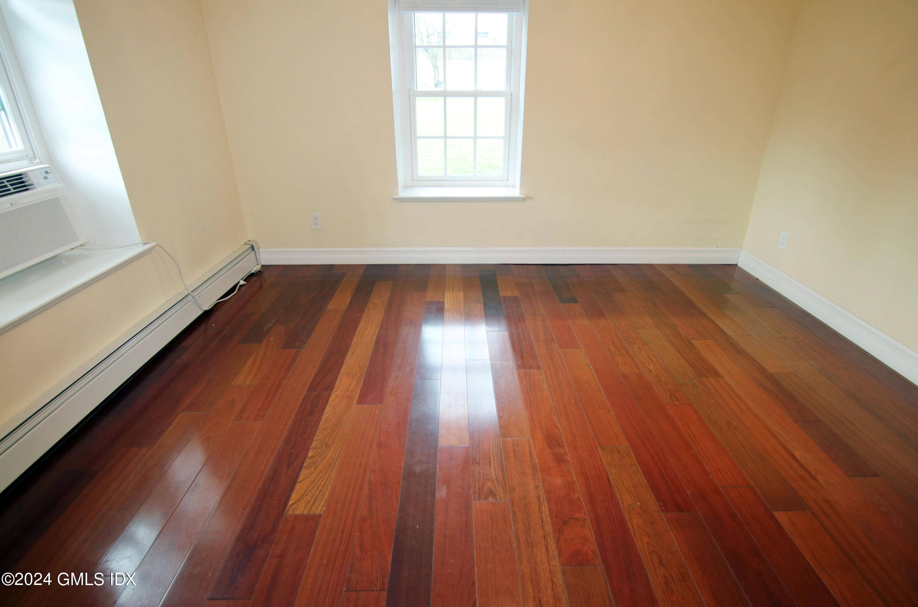 4 Sheep Hill Road, A