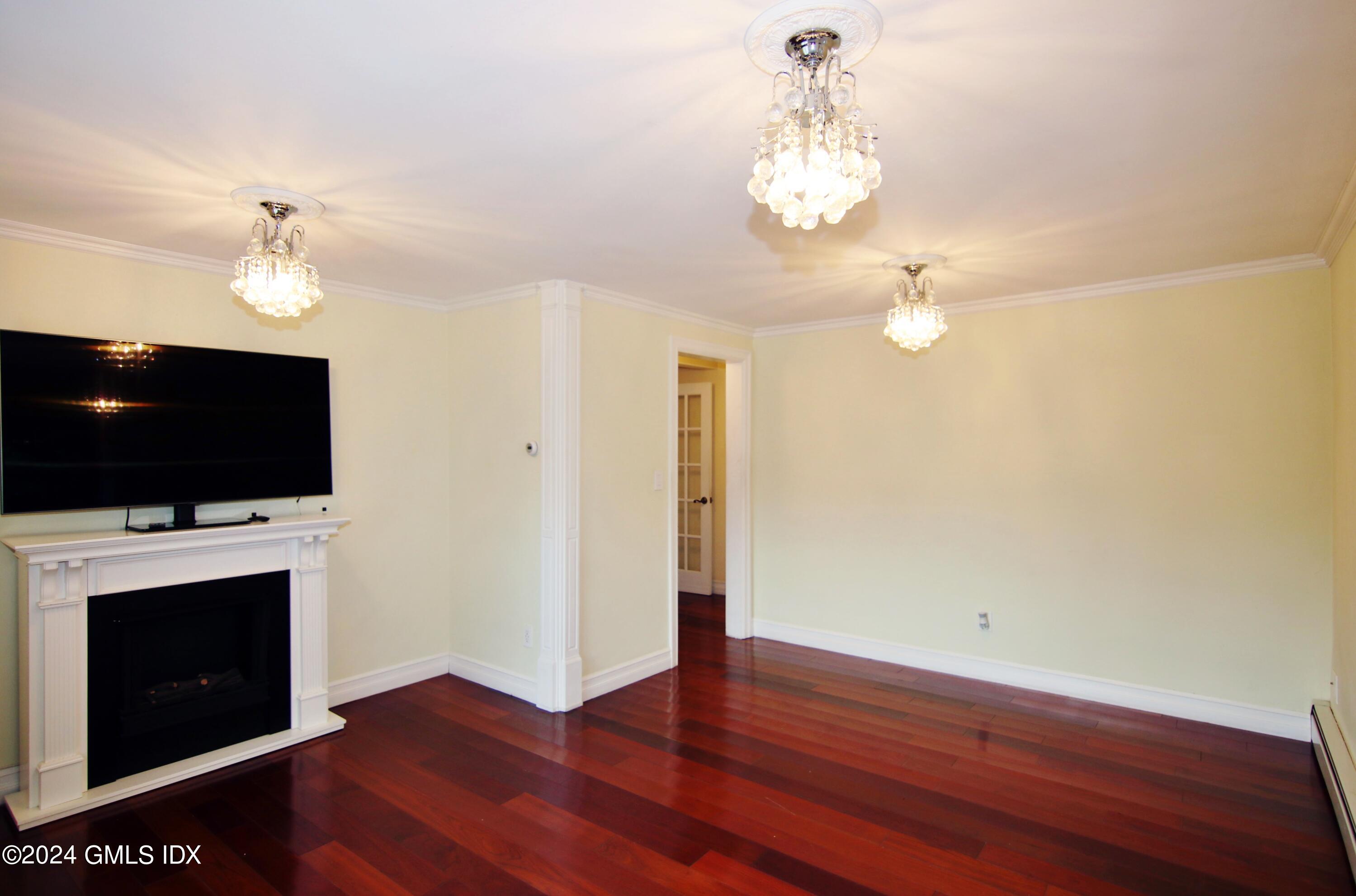 4 Sheep Hill Road, A