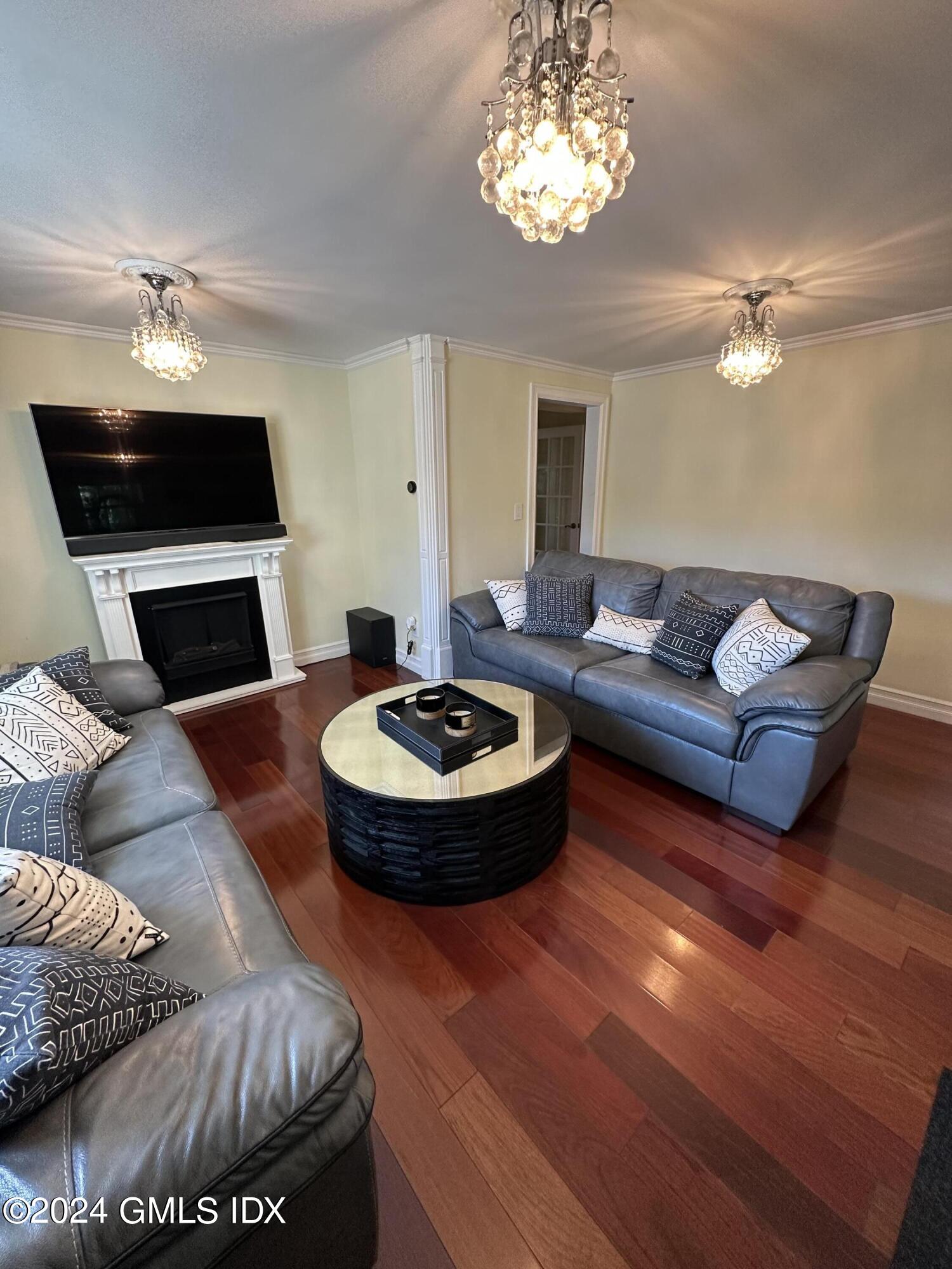 4 Sheep Hill Road, A