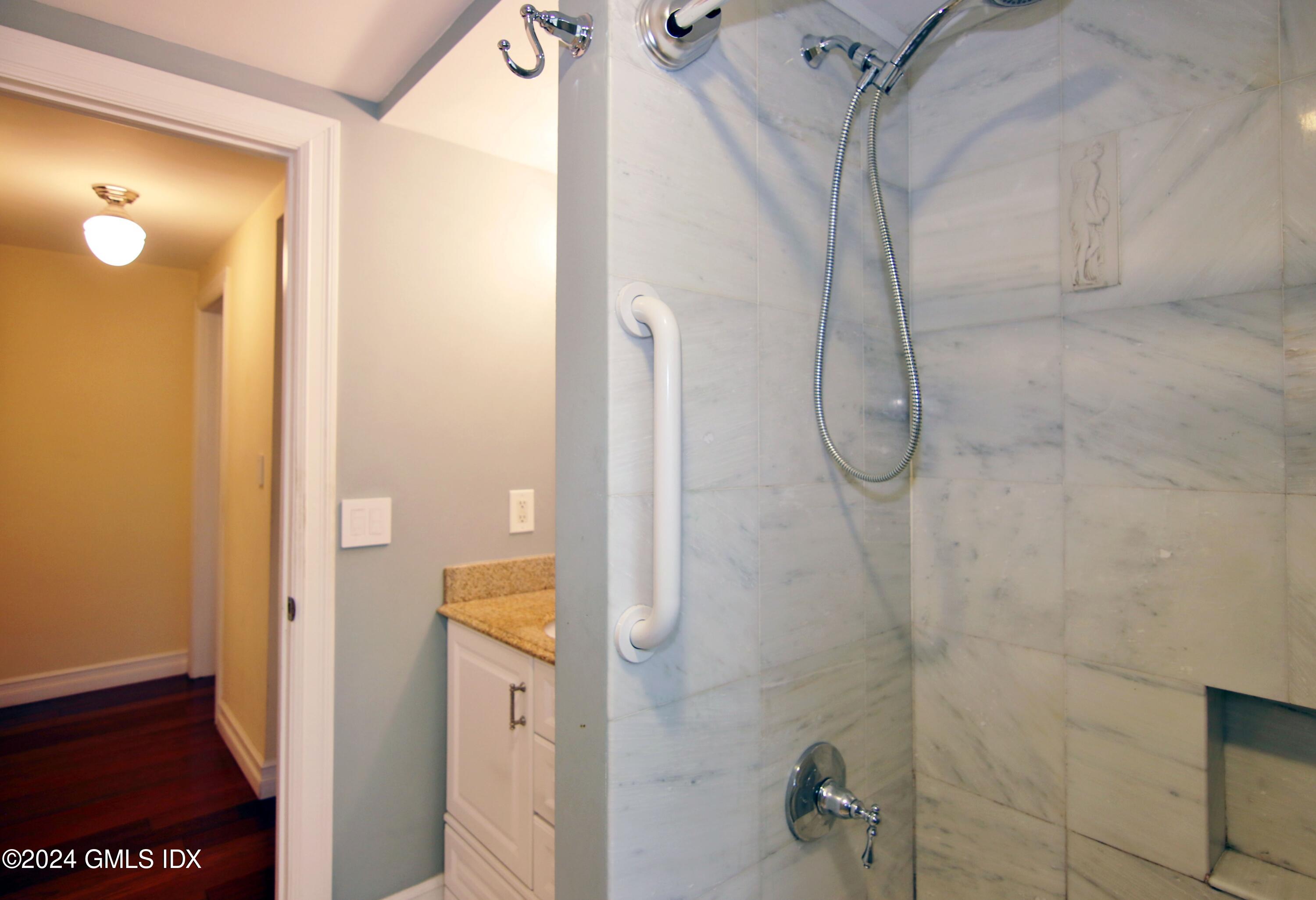 4 Sheep Hill Road, A