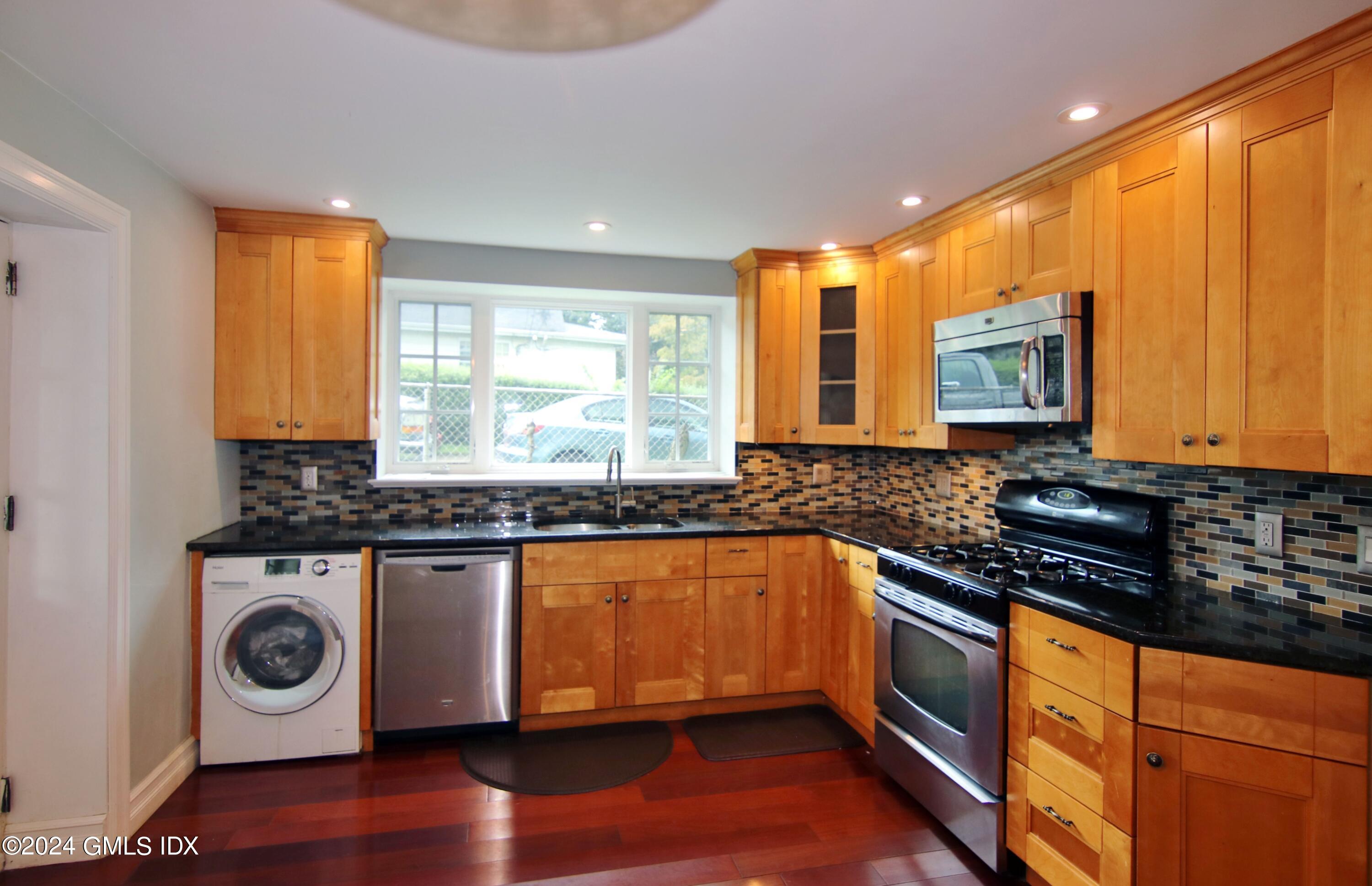 4 Sheep Hill Road, A