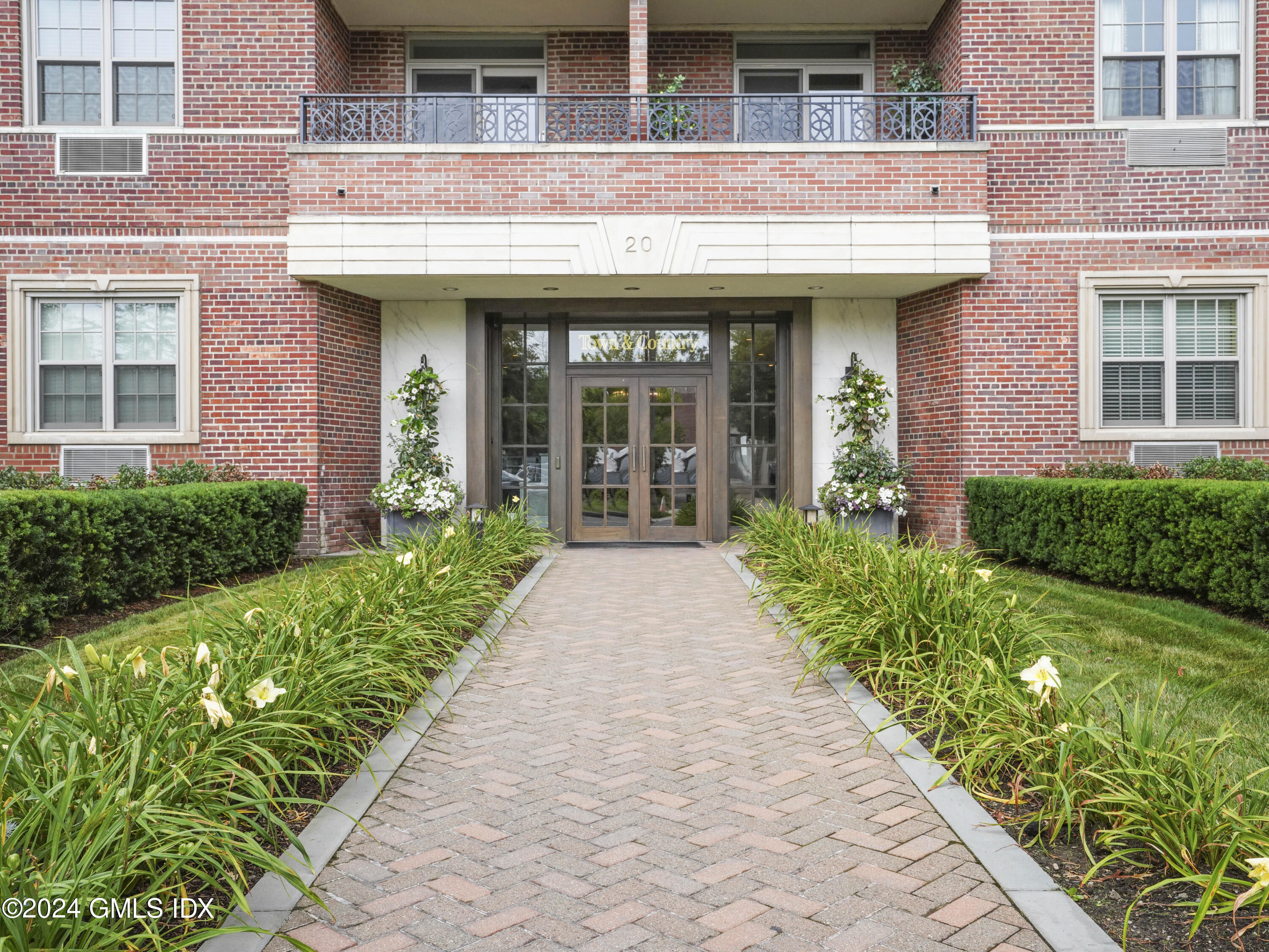 20 Church Street, B66