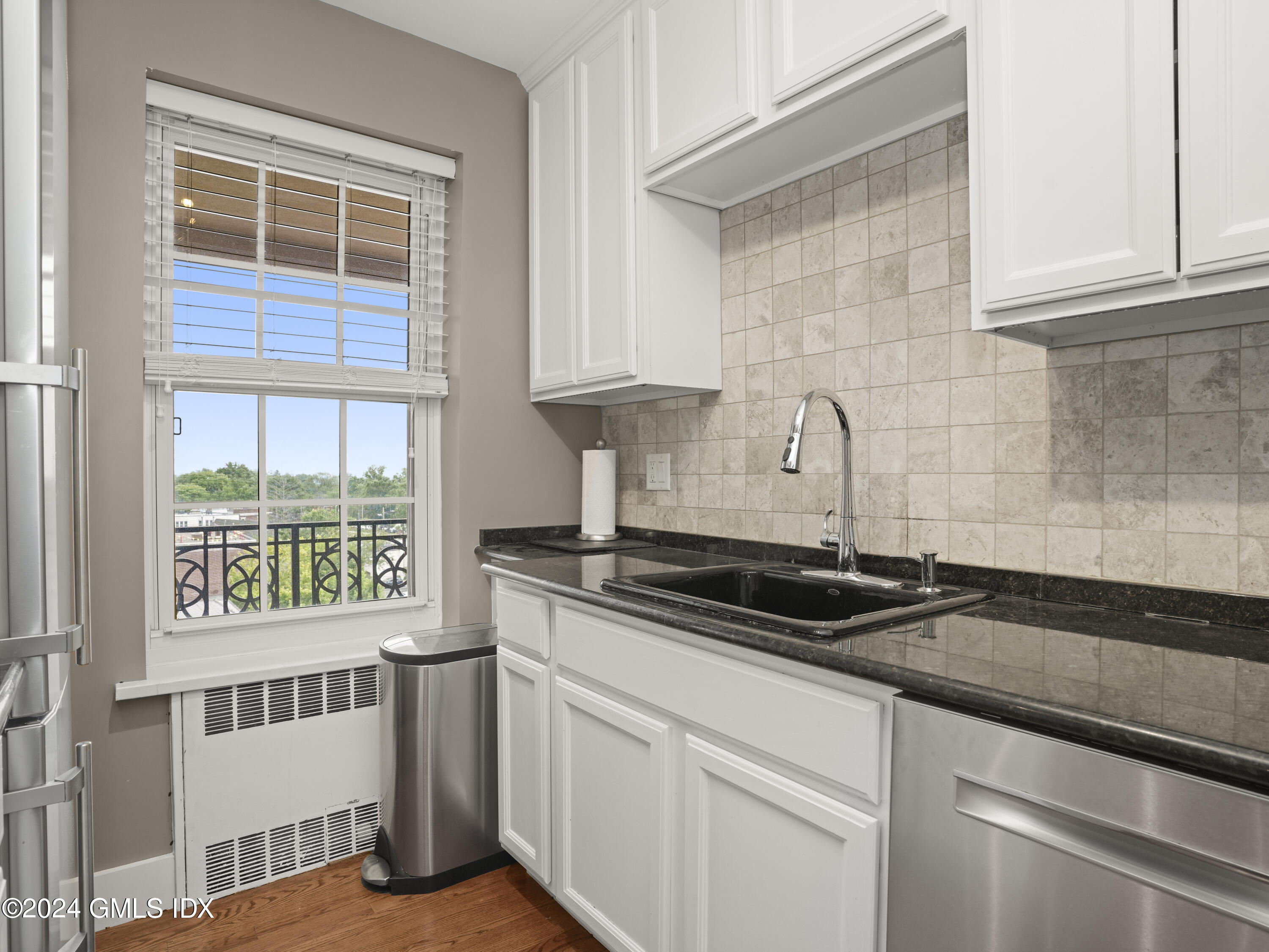 20 Church Street, B66