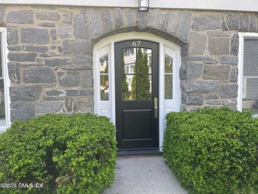 67 Byram Terrace Drive, 4