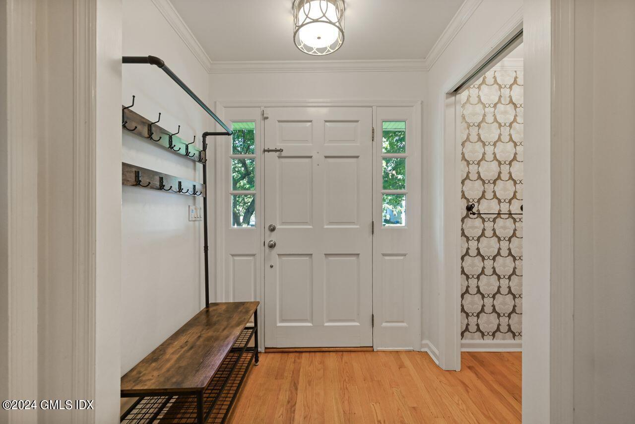 12 Cross Ridge Drive