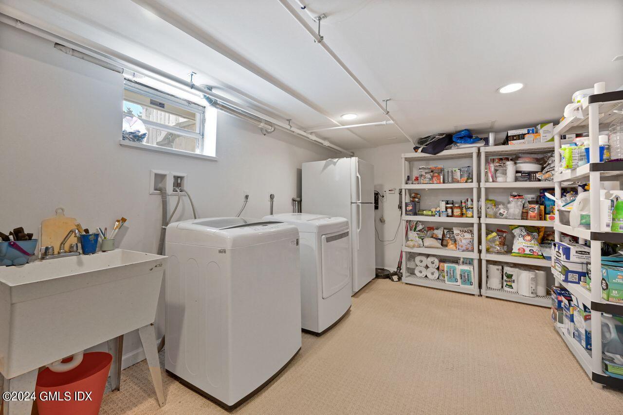 12 Cross Ridge Drive