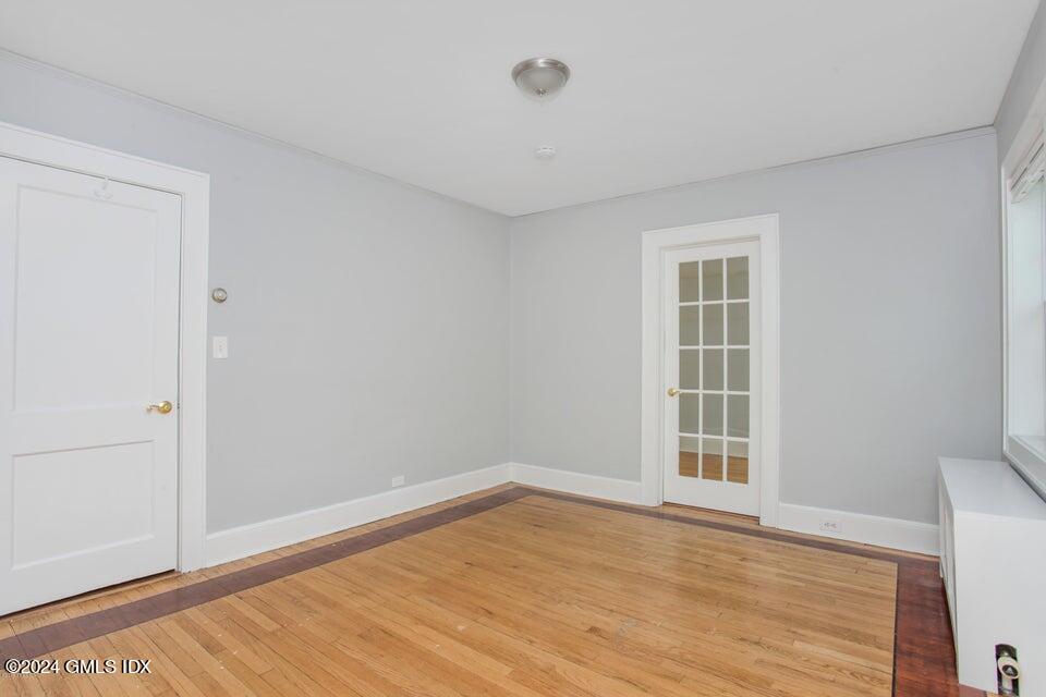 34 Alexander Street, 1